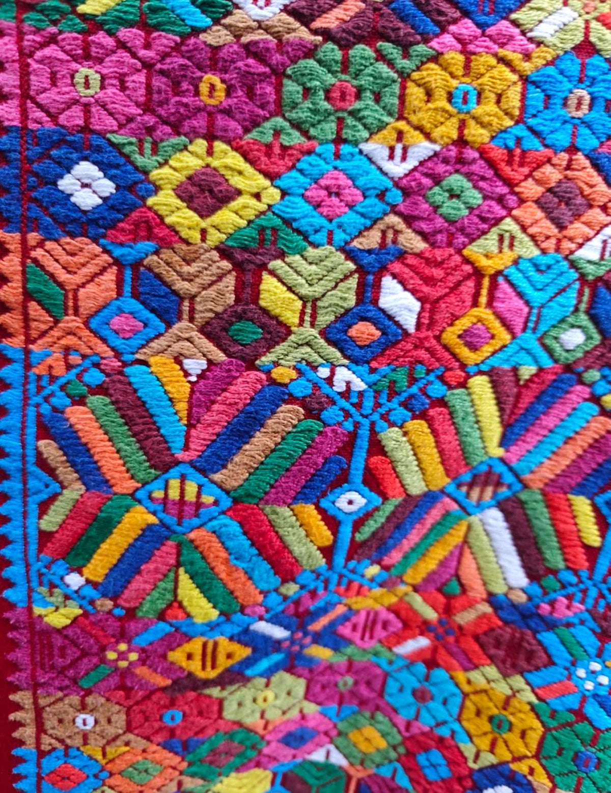 Red Nahualá Huipil #9-443