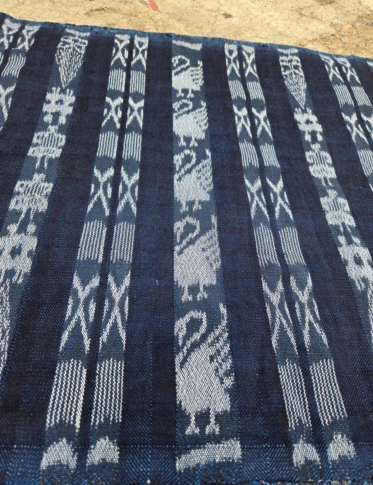 Indigo Ikat Almolonga Corte #9-460
