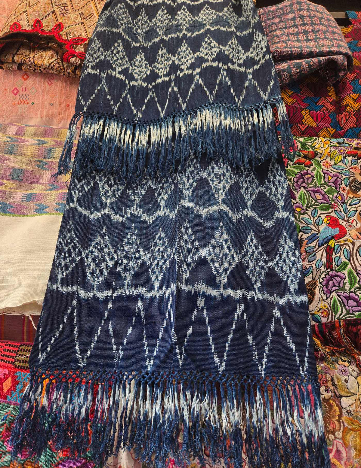 2 x indigo Tzutes from San Juan La Laguna San juan laguna Tzute #10-232