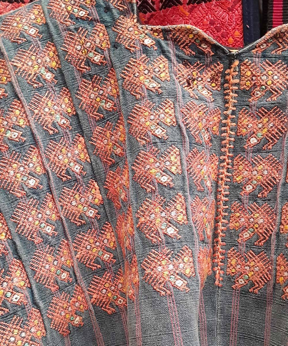 Embroidered Guatemalan huipil | Vintage textile