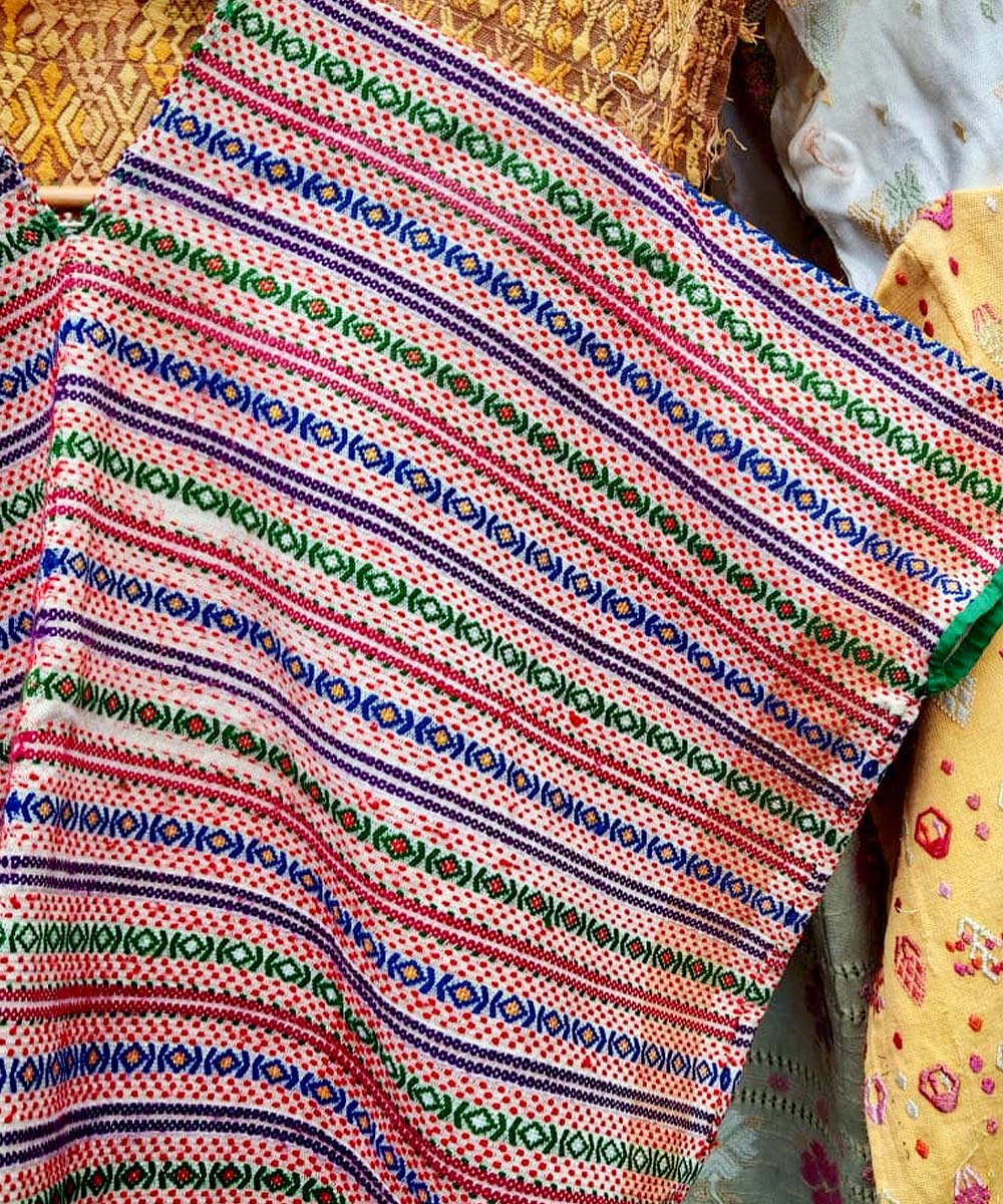 Huipil with stripes and circles