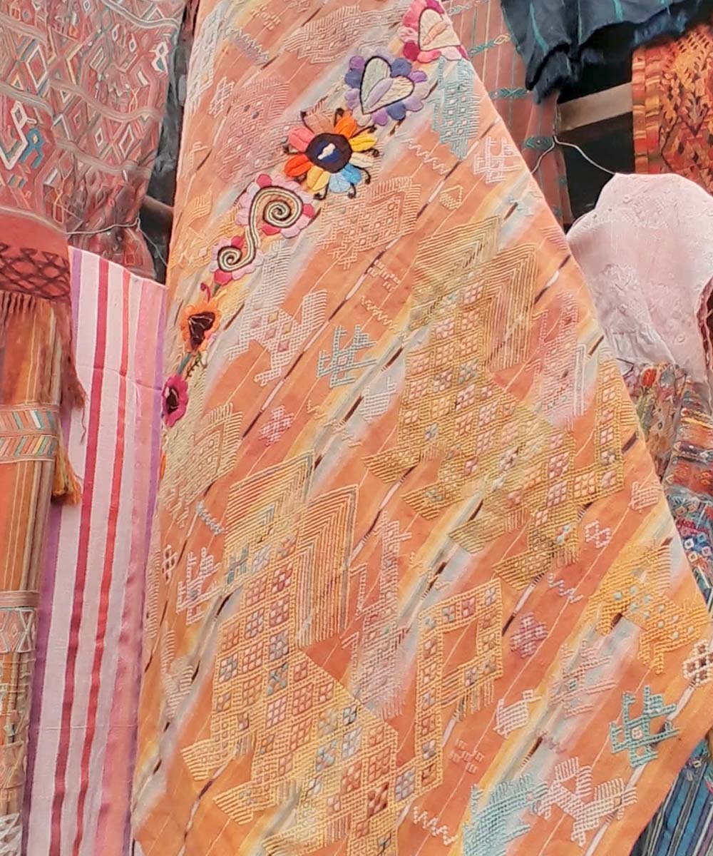 Embroidered Guatemalan huipil - vintage textile