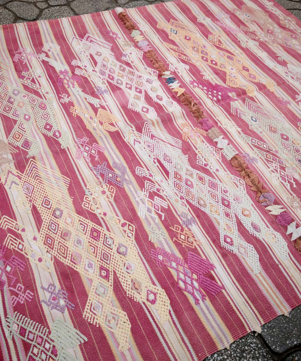 textiles antigua guatemala