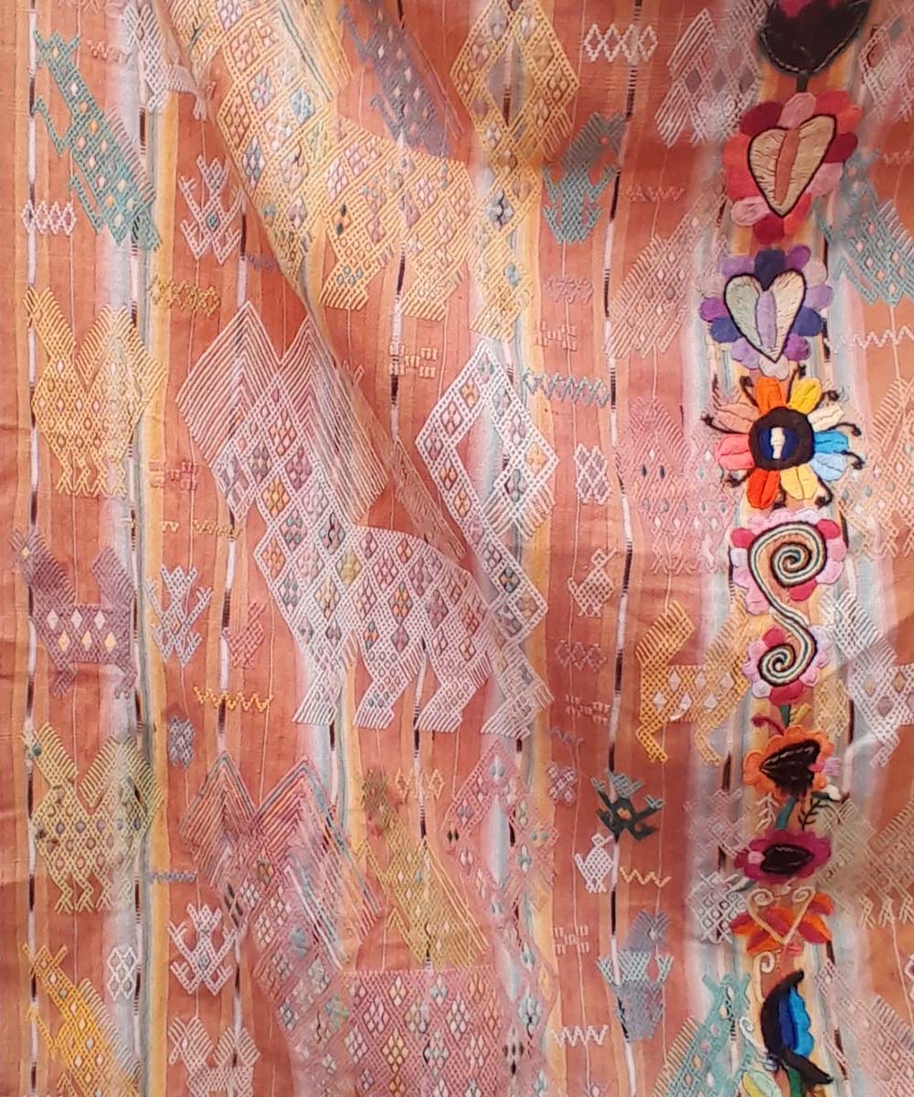 Embroidered Guatemalan huipil - vintage textile