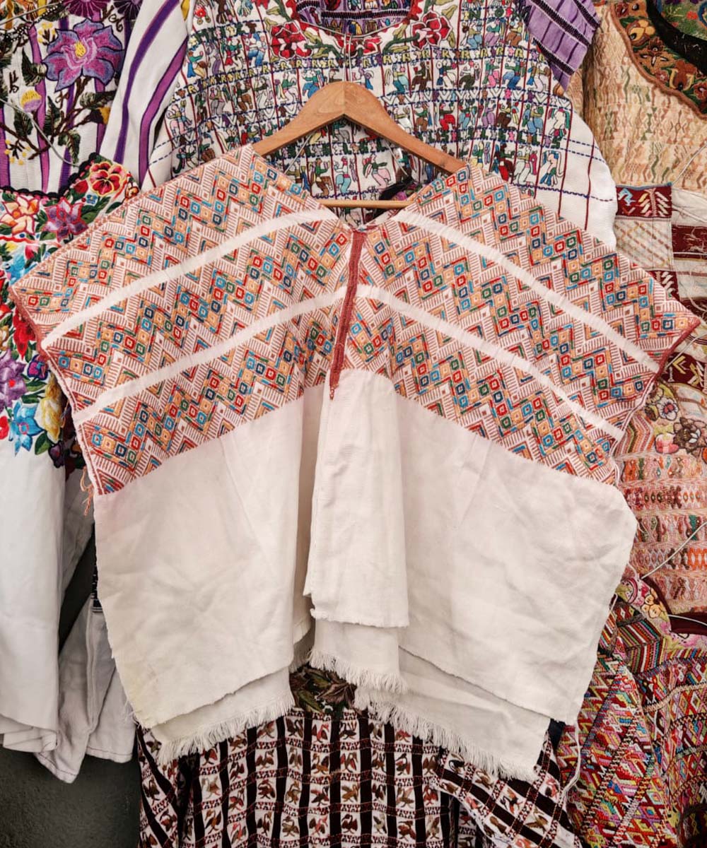 Nahuala huipil with geometric design