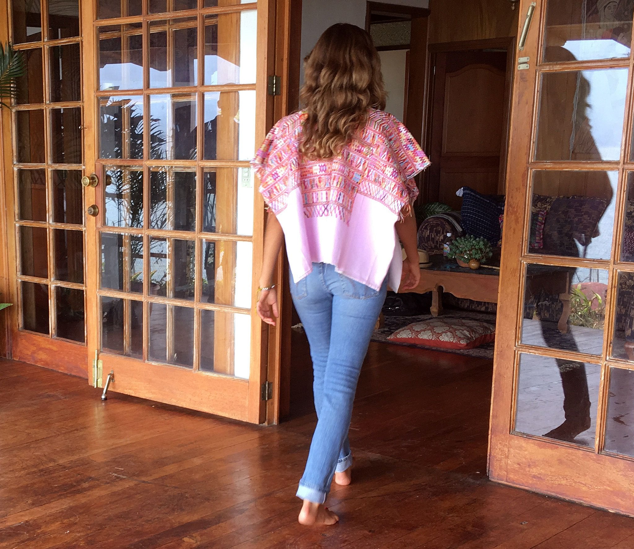 Guatemalan textiles, huipil - Lamour Artisans