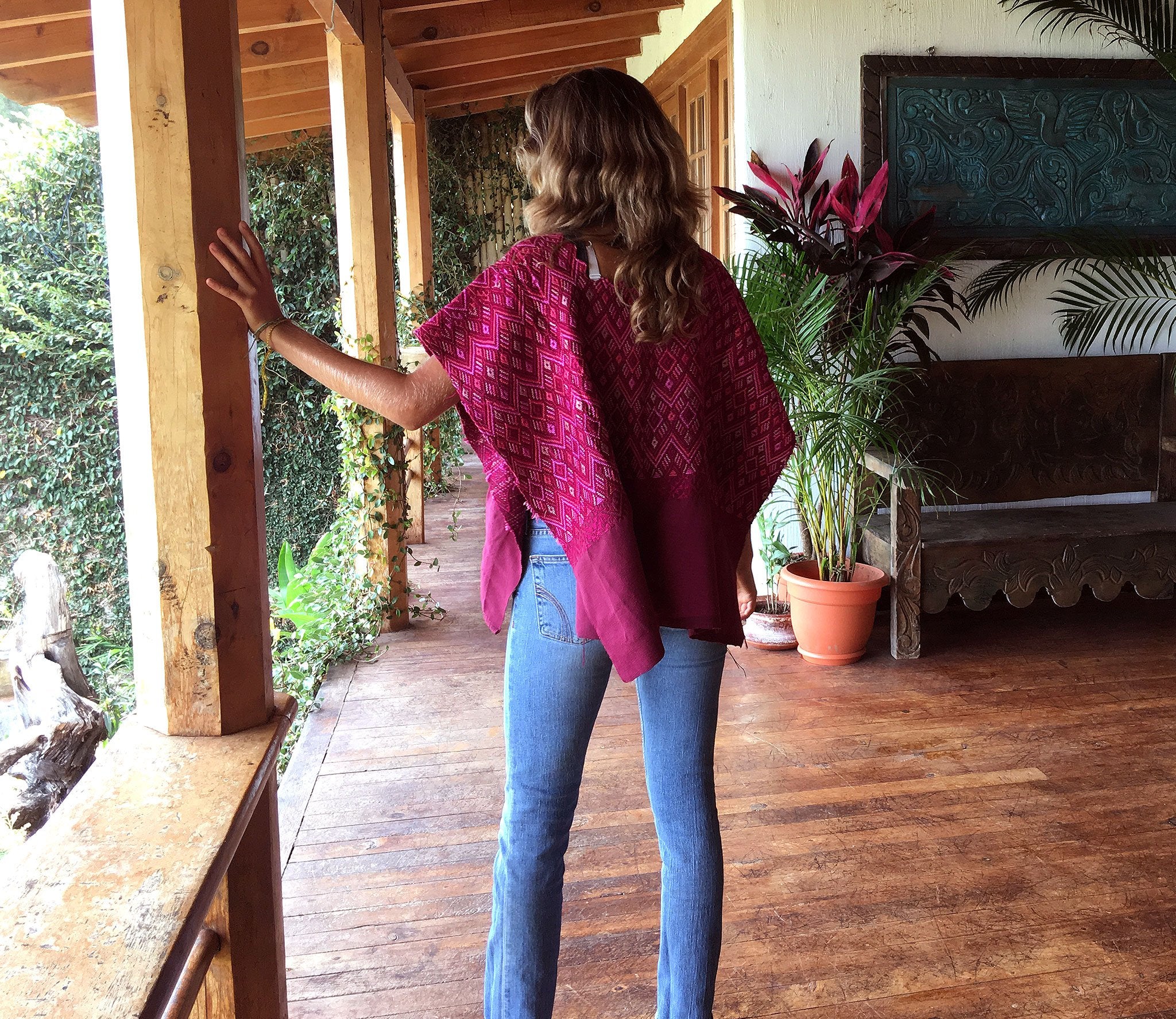 Guatemalan textiles, huipil - Lamour Artisans