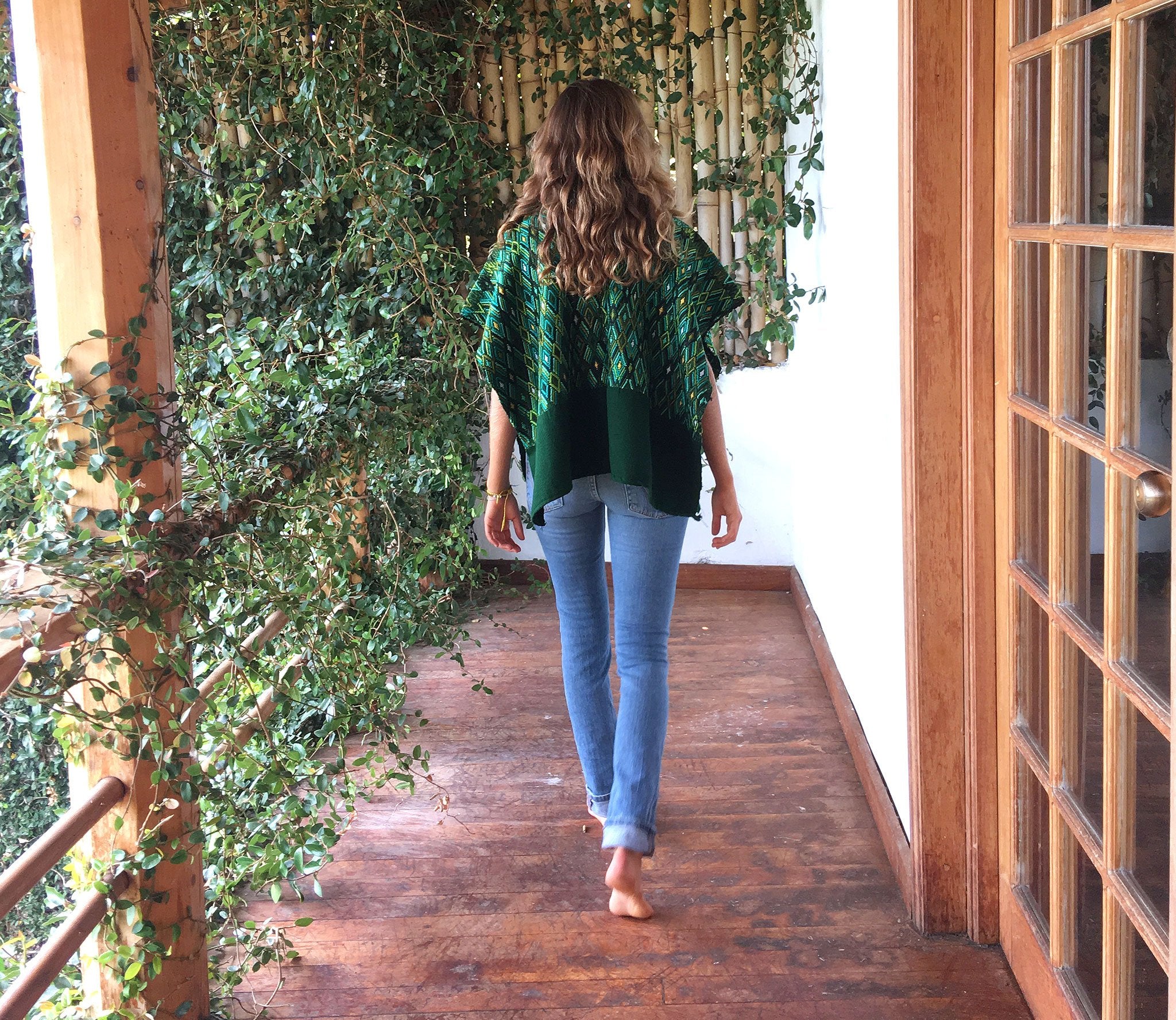 Guatemalan textiles, huipil - Lamour Artisans