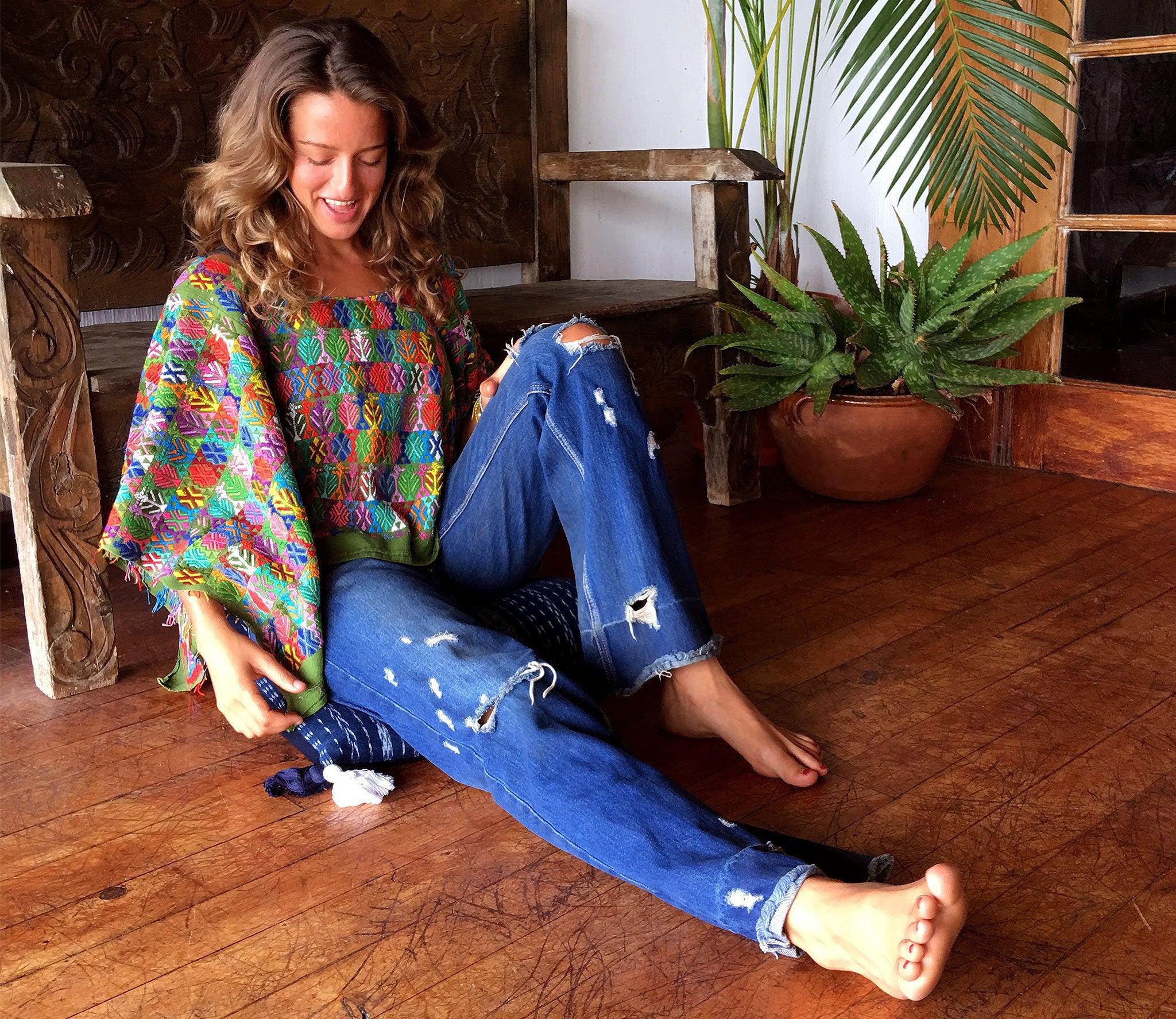 Guatemalan textiles, huipil - Lamour Artisans