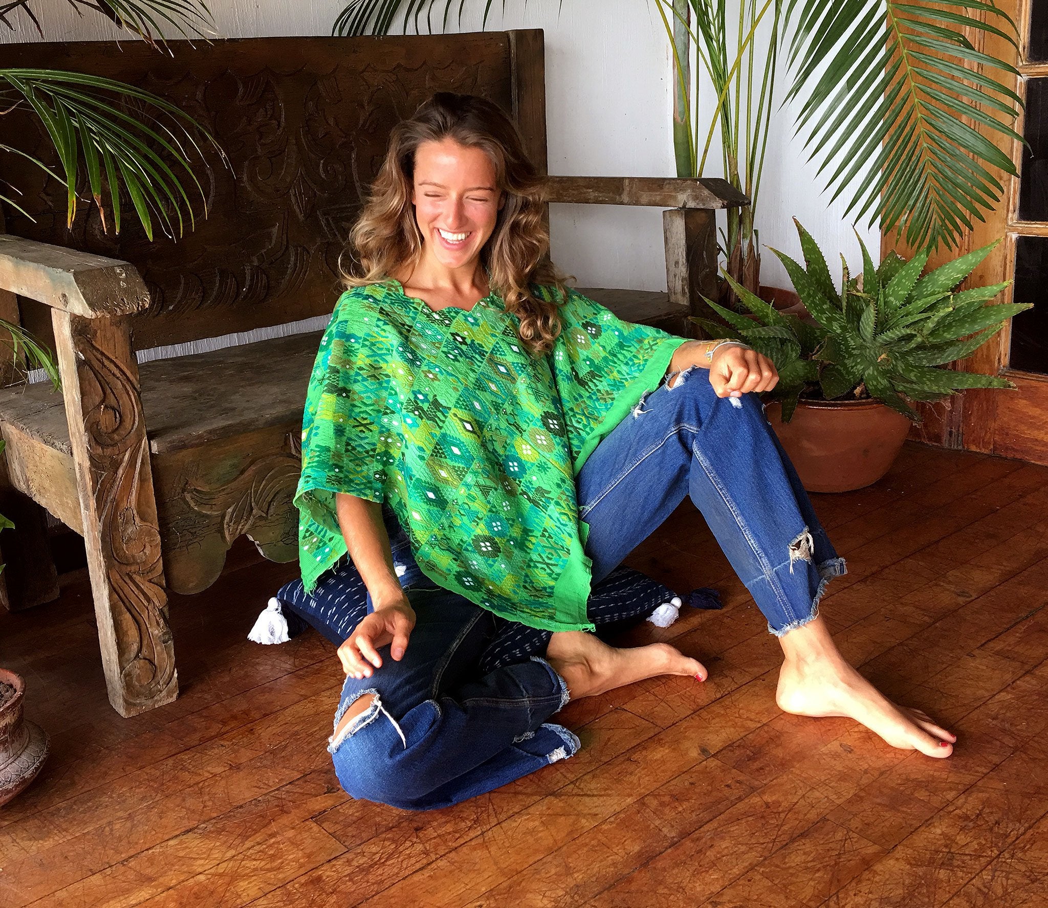 Guatemalan textiles, huipil - Lamour Artisans