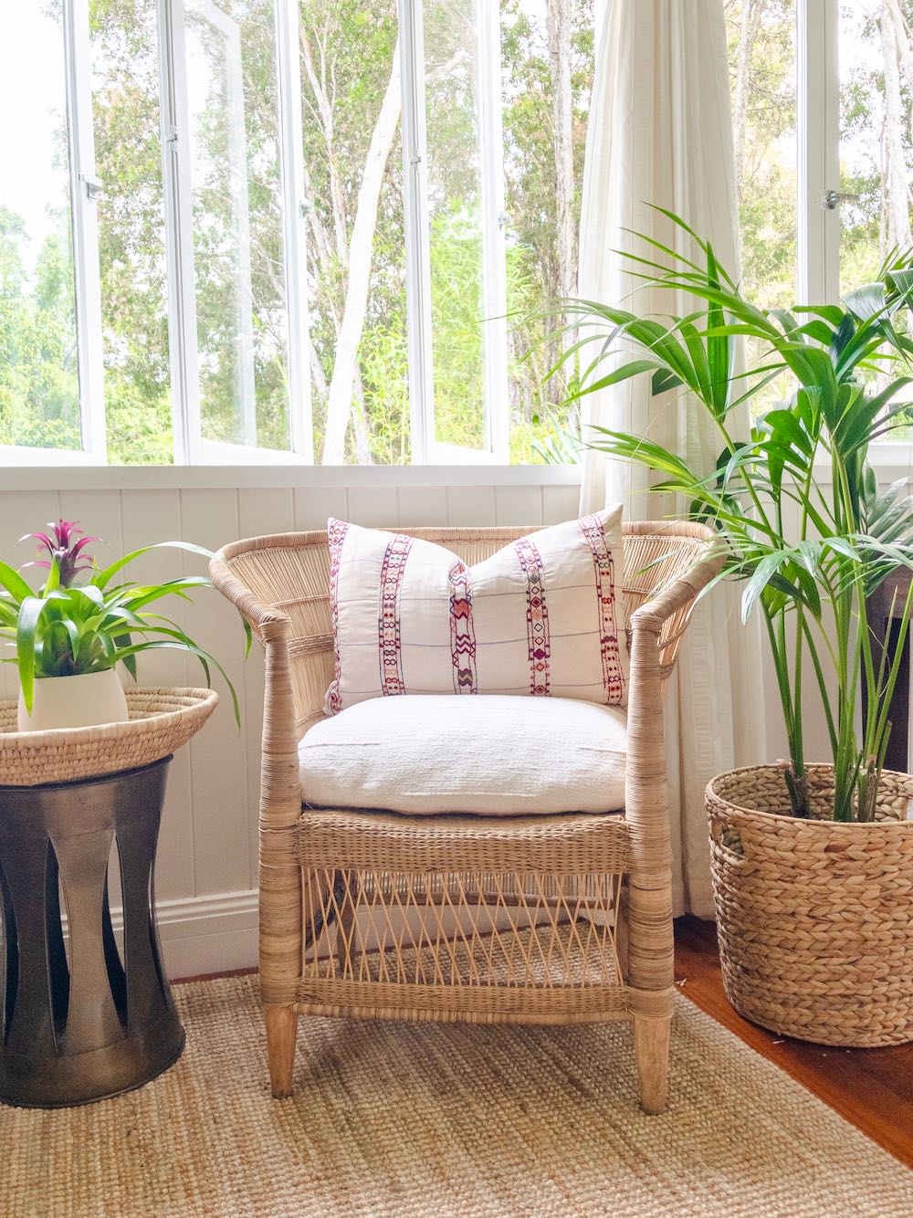 Guatemalan textiles, huipil pillow - Lamour Artisans