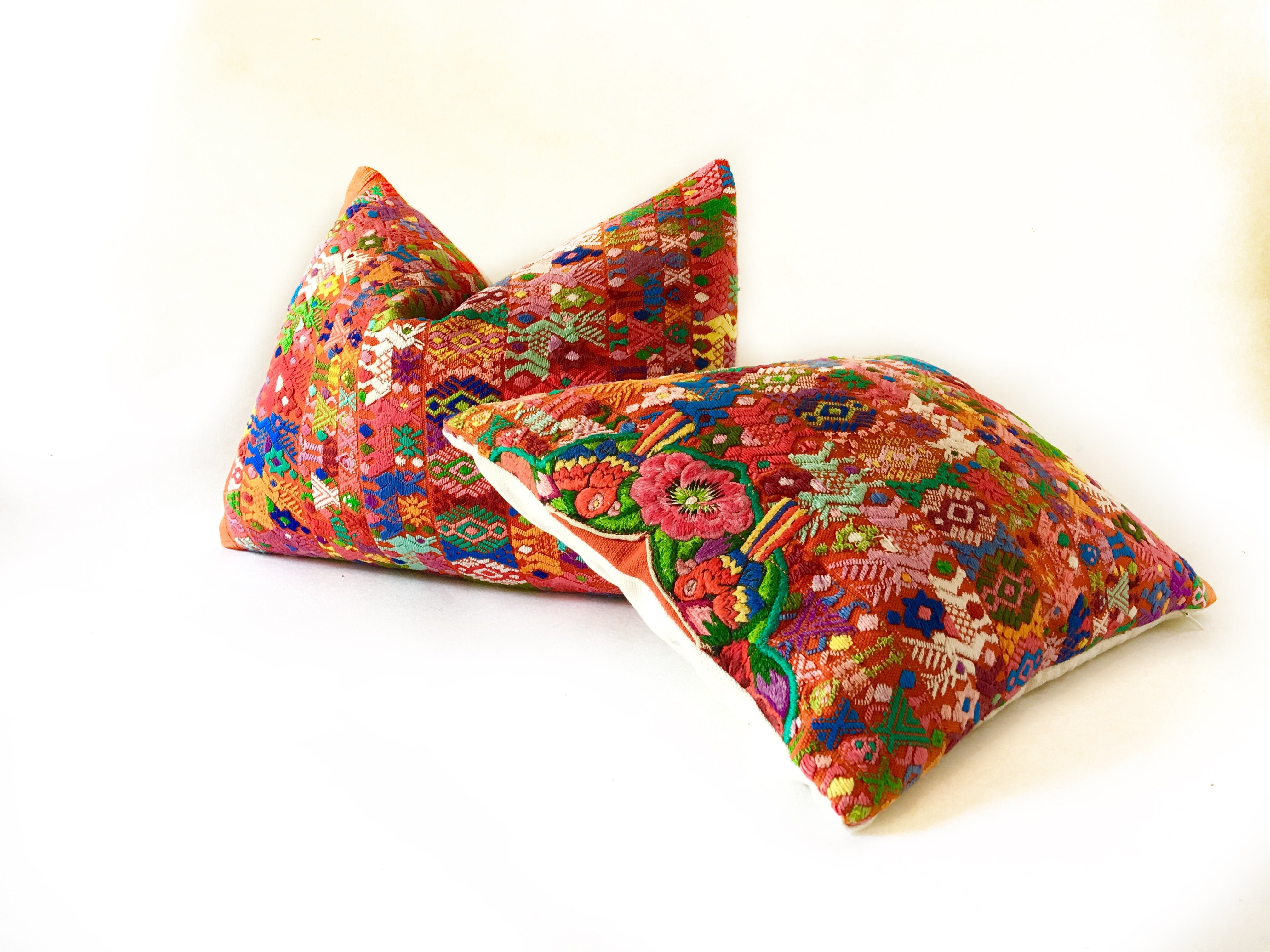 Guatemalan textiles, huipil pillow - Lamour Artisans