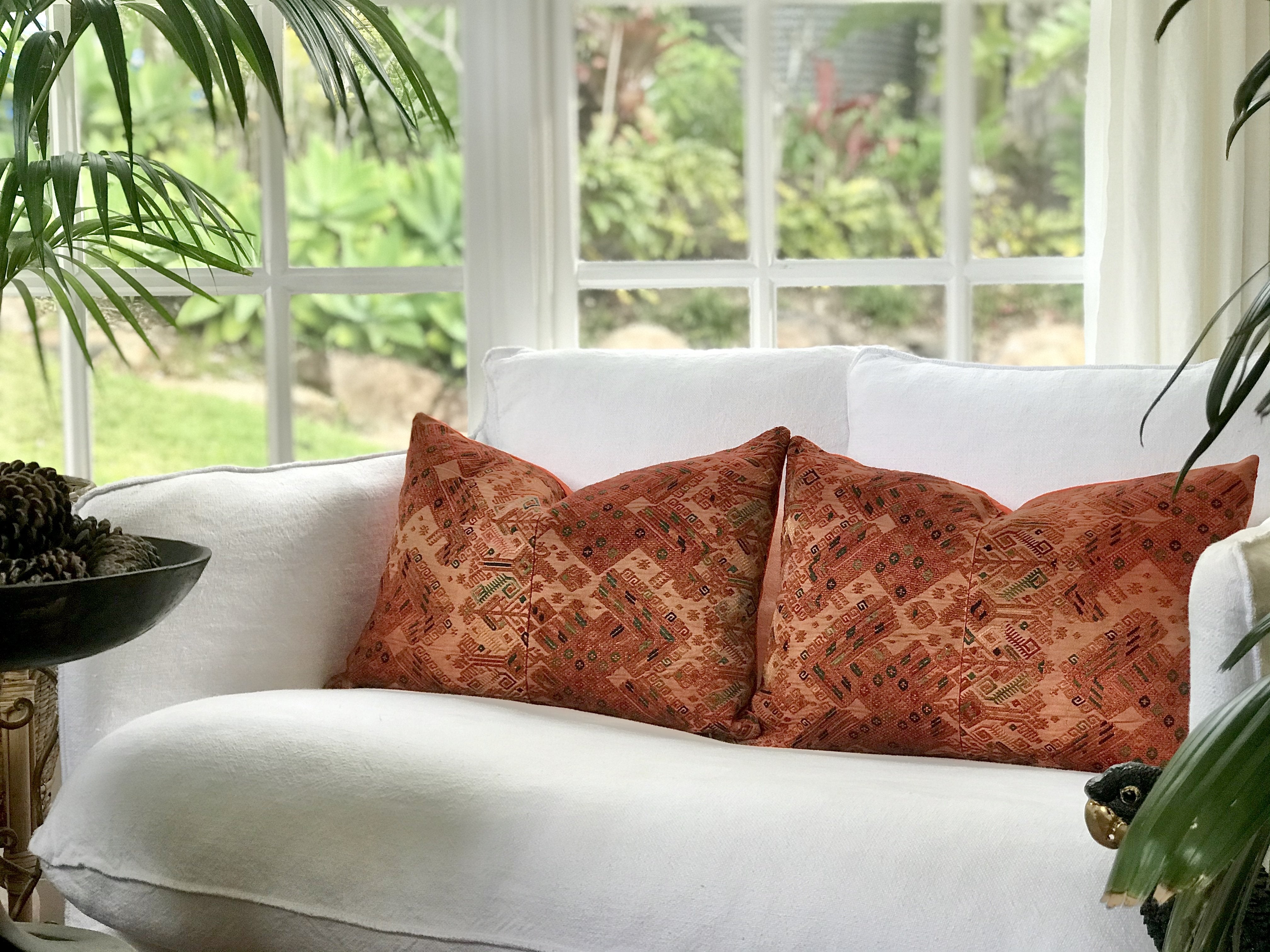 Guatemalan Huipil Pillow - Nahuala Turkeys I