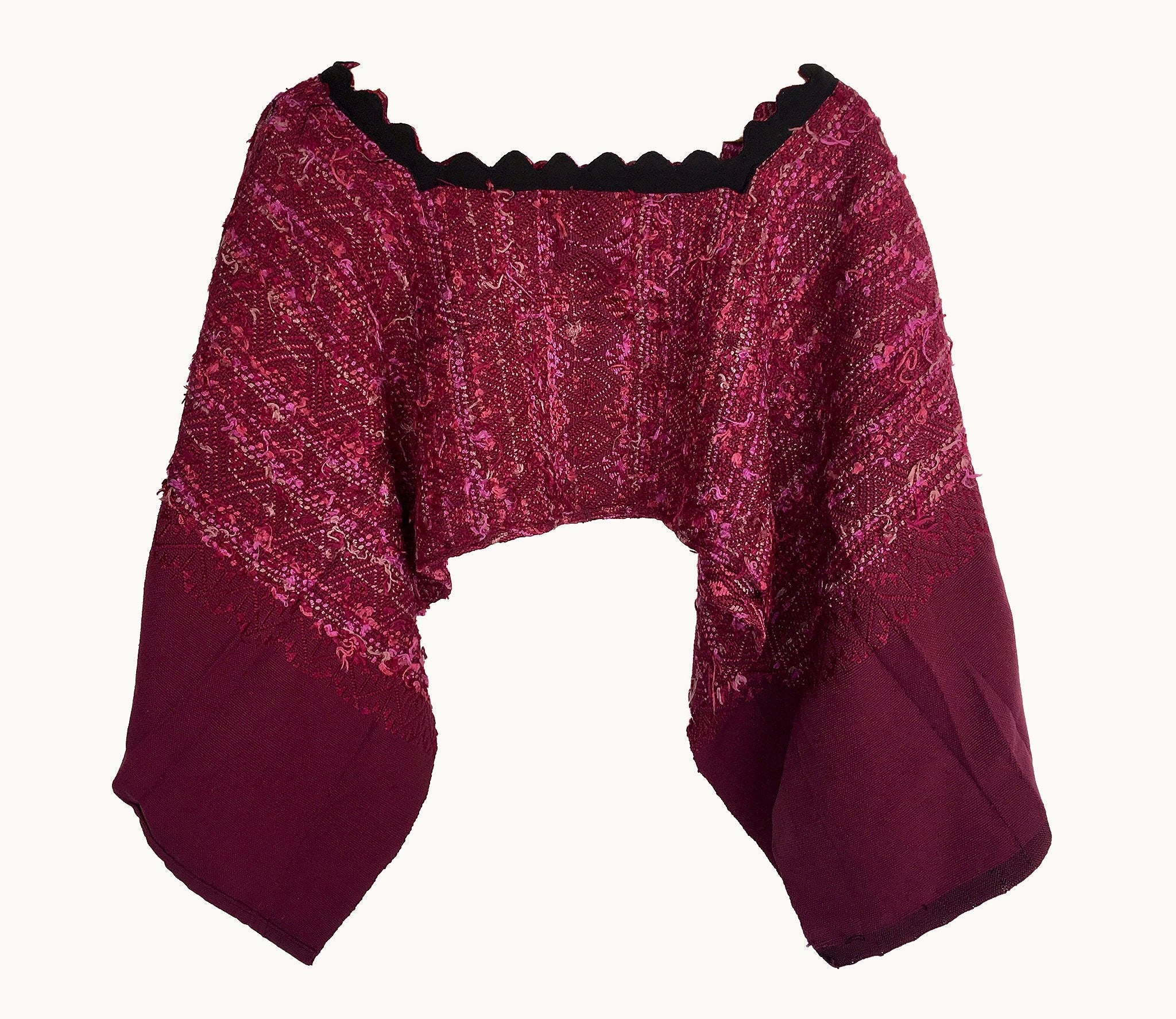 Guatemalan textiles, huipil - Lamour Artisans