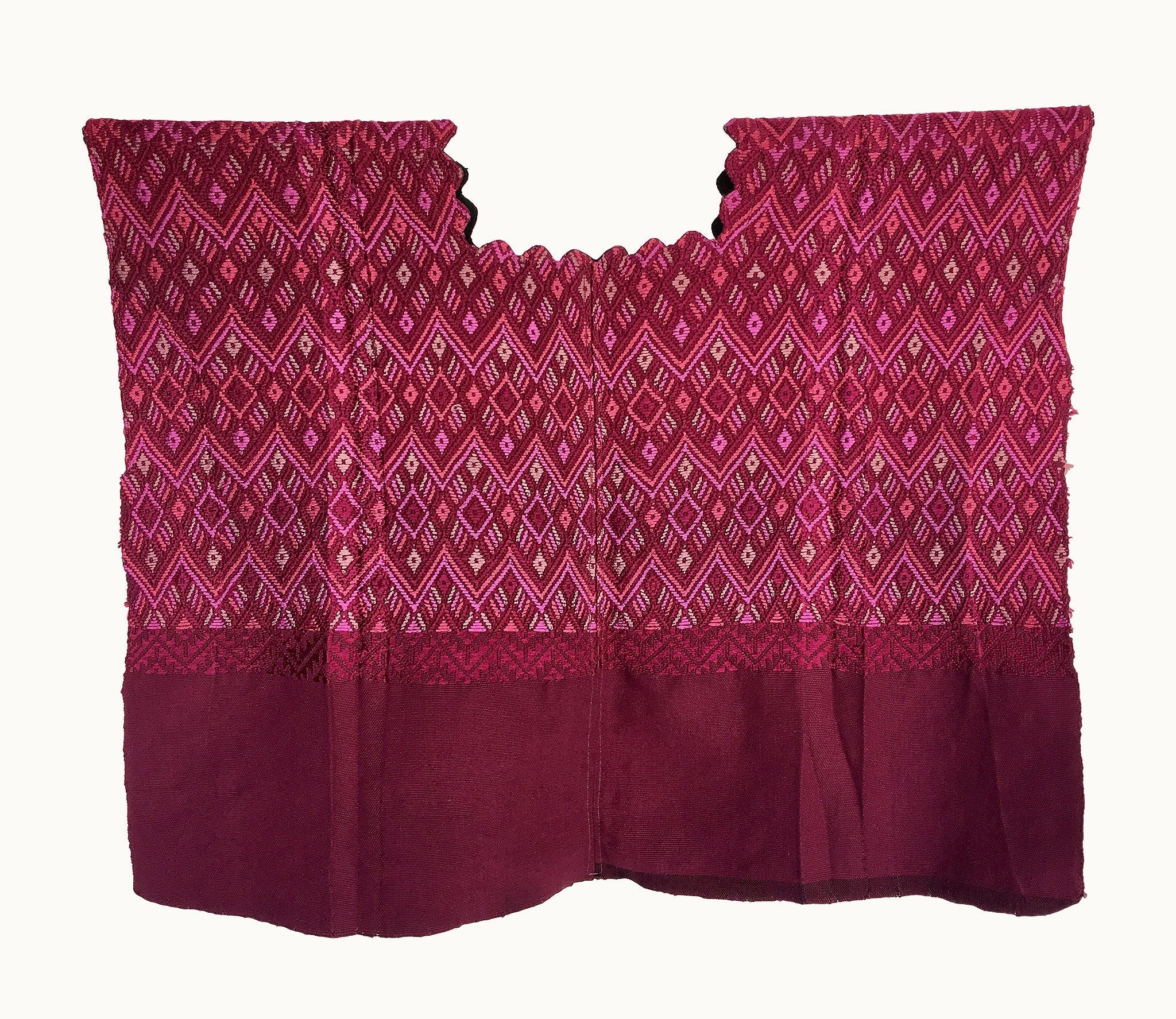 Guatemalan textiles, huipil - Lamour Artisans