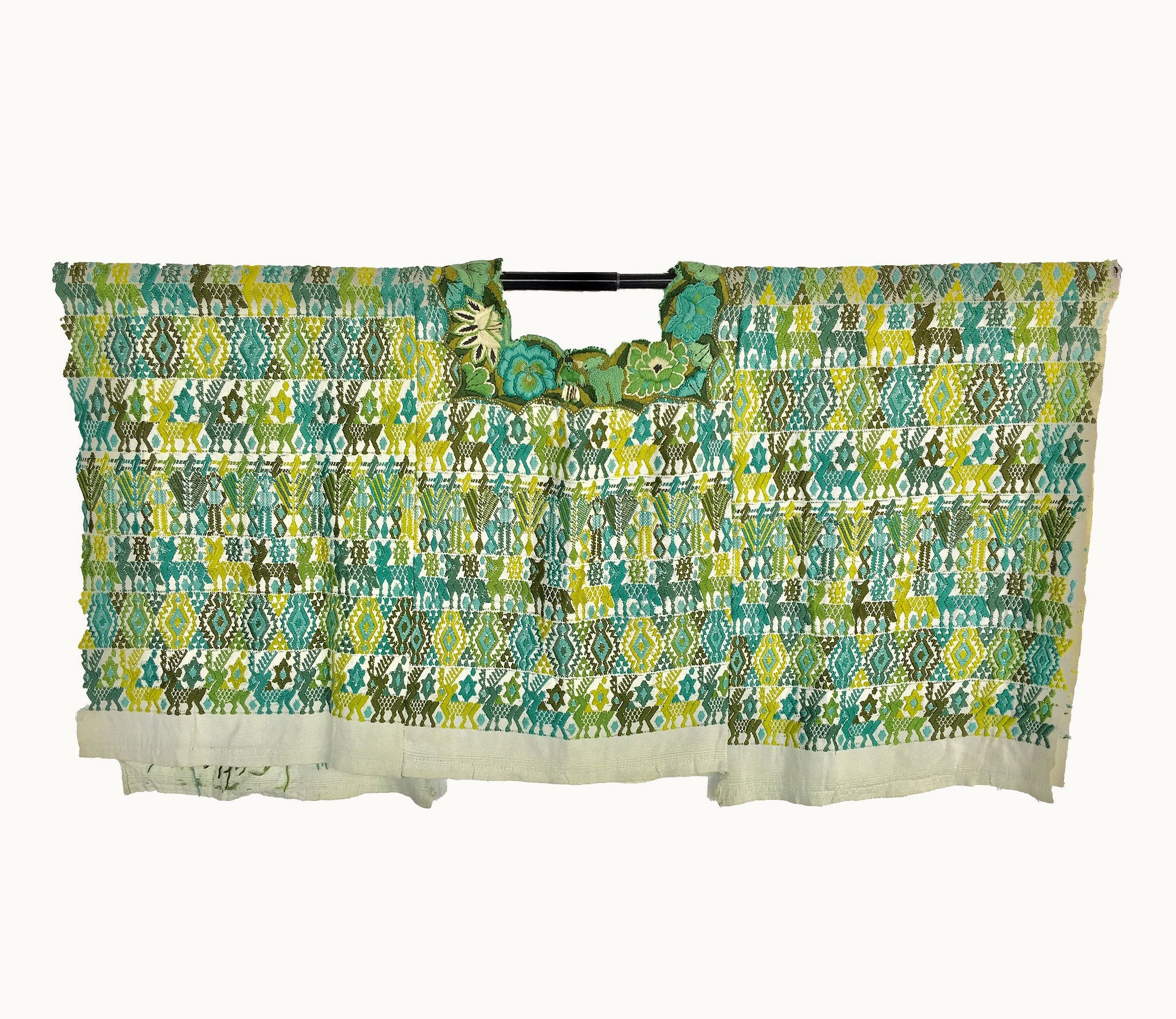 Guatemalan textiles, huipil - Lamour Artisans