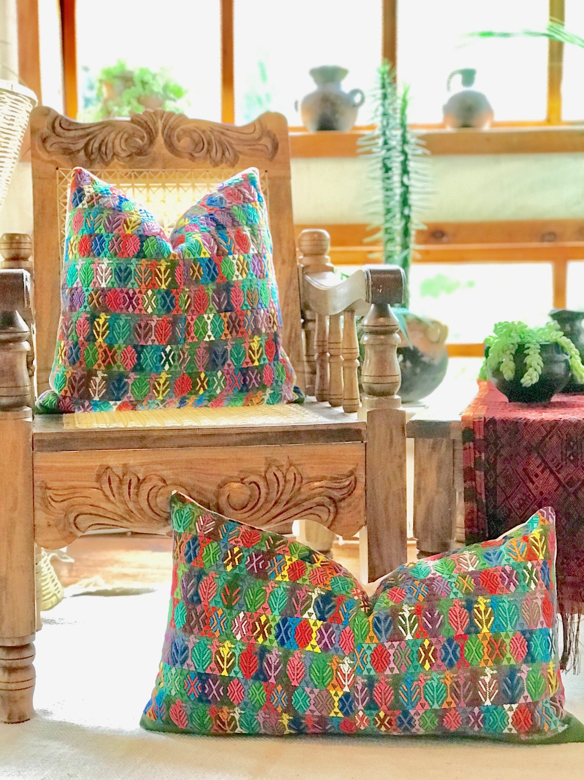 Guatemalan textiles, huipil pillow - Lamour Artisans