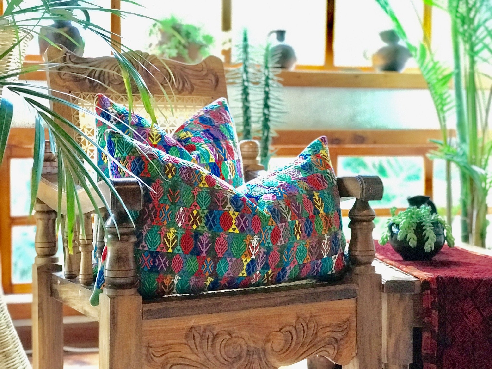Guatemalan textiles, huipil pillow - Lamour Artisans