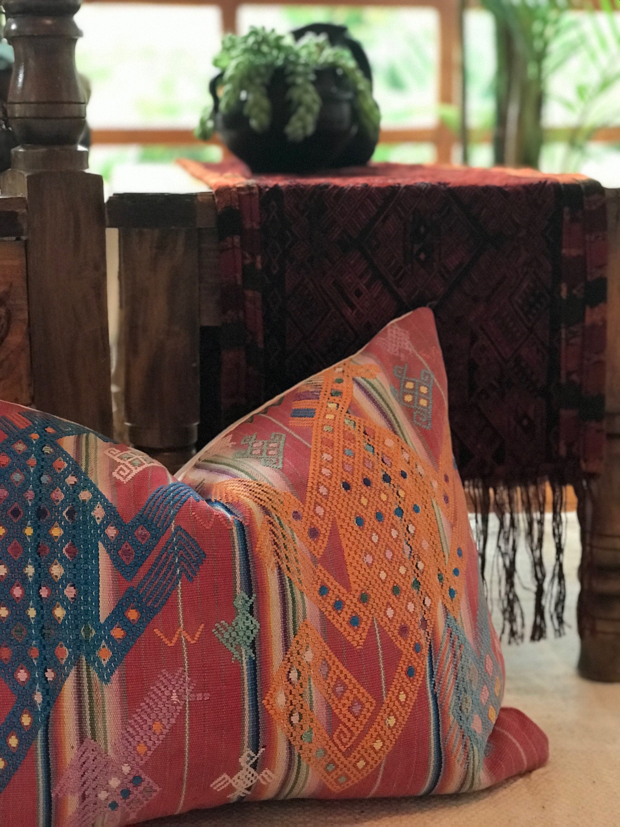 Guatemalan textiles, huipil pillow - Lamour Artisans