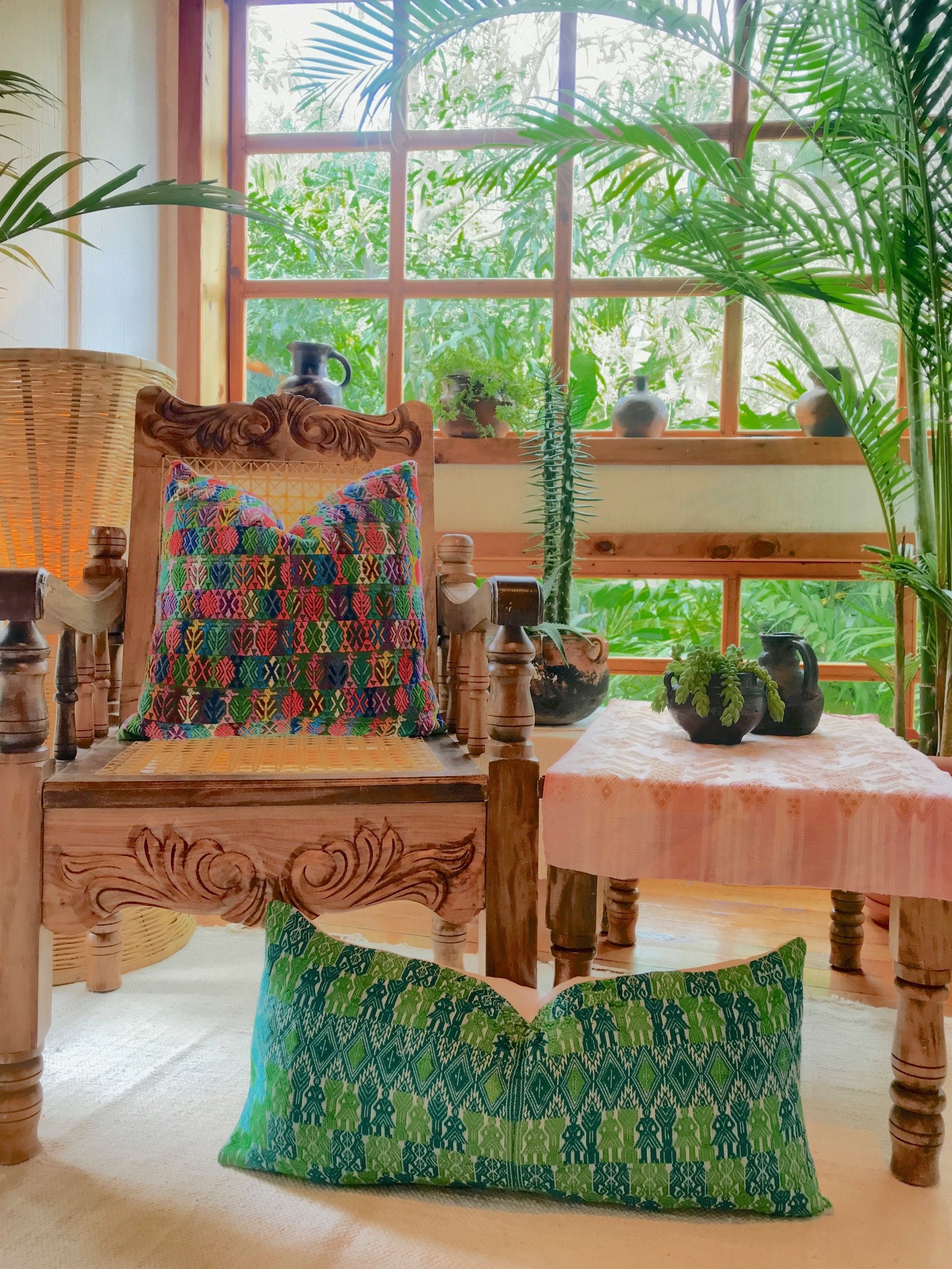 Guatemalan textiles, huipil pillow - Lamour Artisans