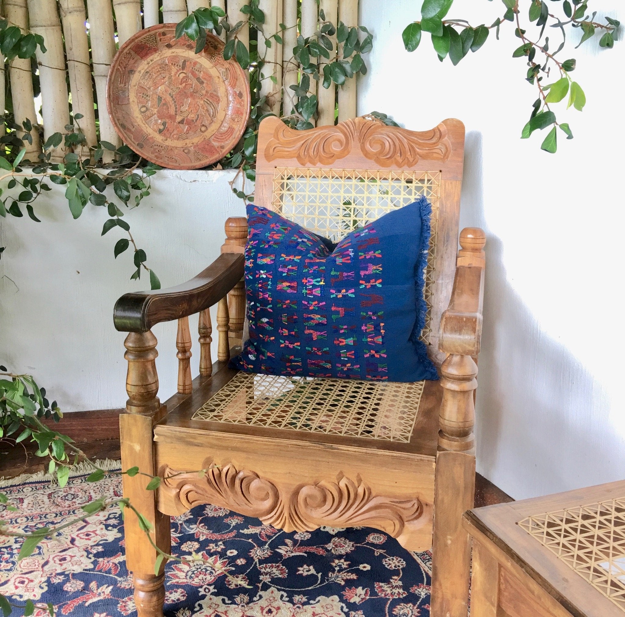 Guatemalan textiles, huipil pillow - Lamour Artisans