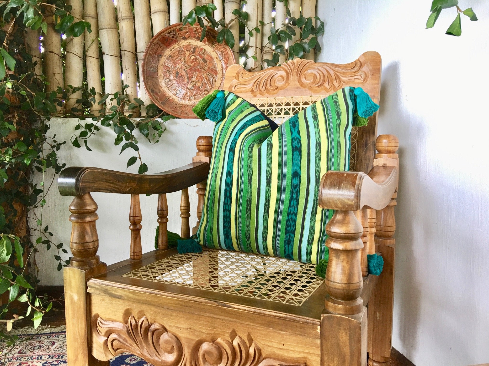 Guatemalan textiles, ikat pillow - Lamour Artisans