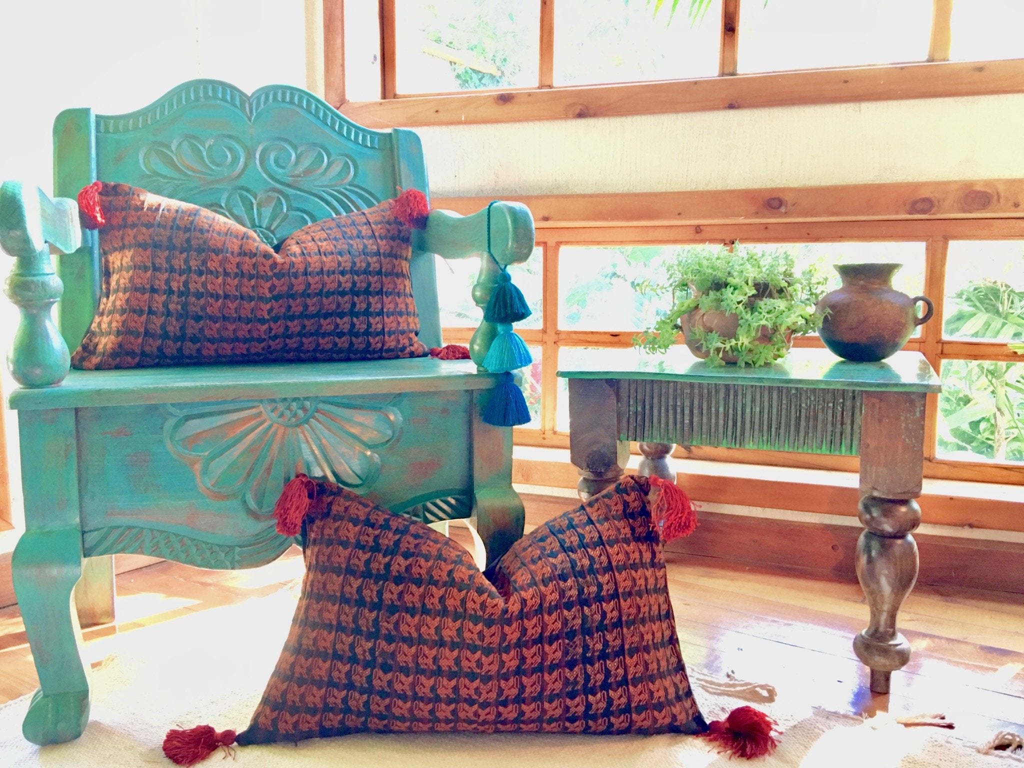 Guatemalan textiles, huipil pillow - Lamour Artisans