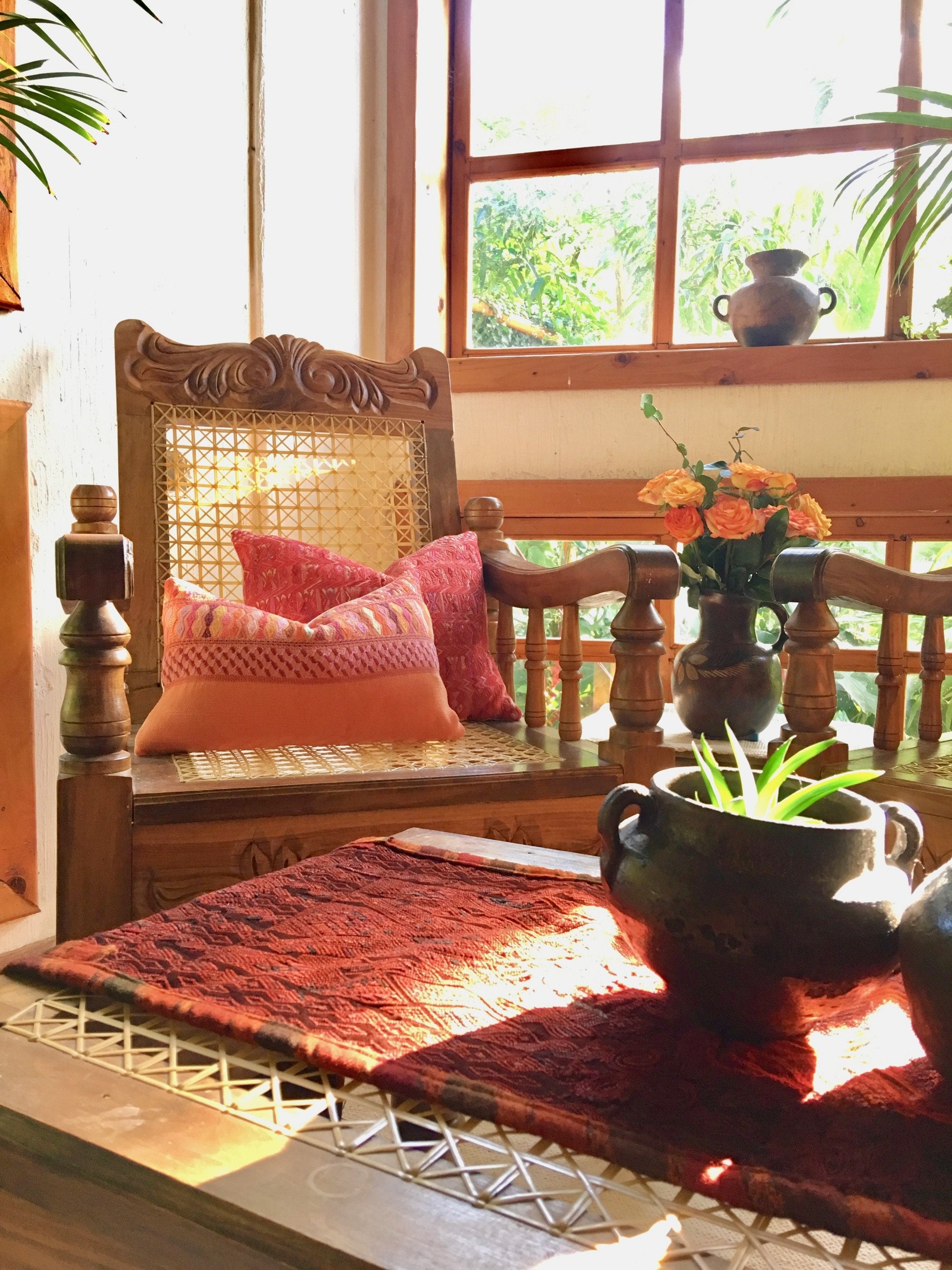 Guatemalan textiles, huipil pillow - Lamour Artisans
