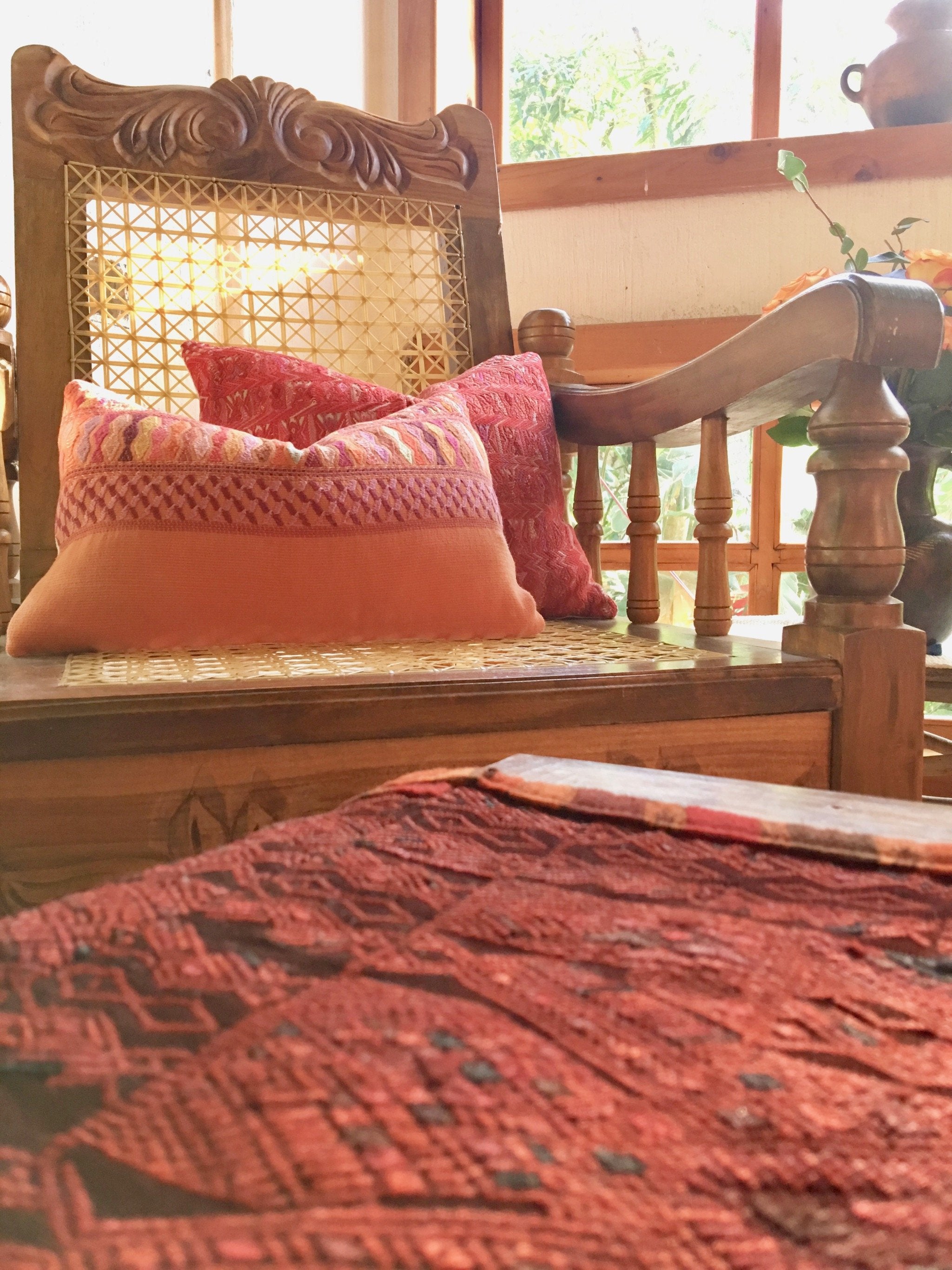 Guatemalan textiles, huipil pillow - Lamour Artisans