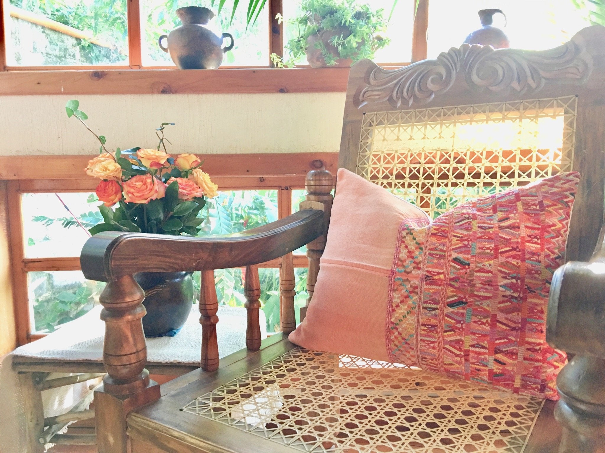 Guatemalan textiles, huipil pillow - Lamour Artisans