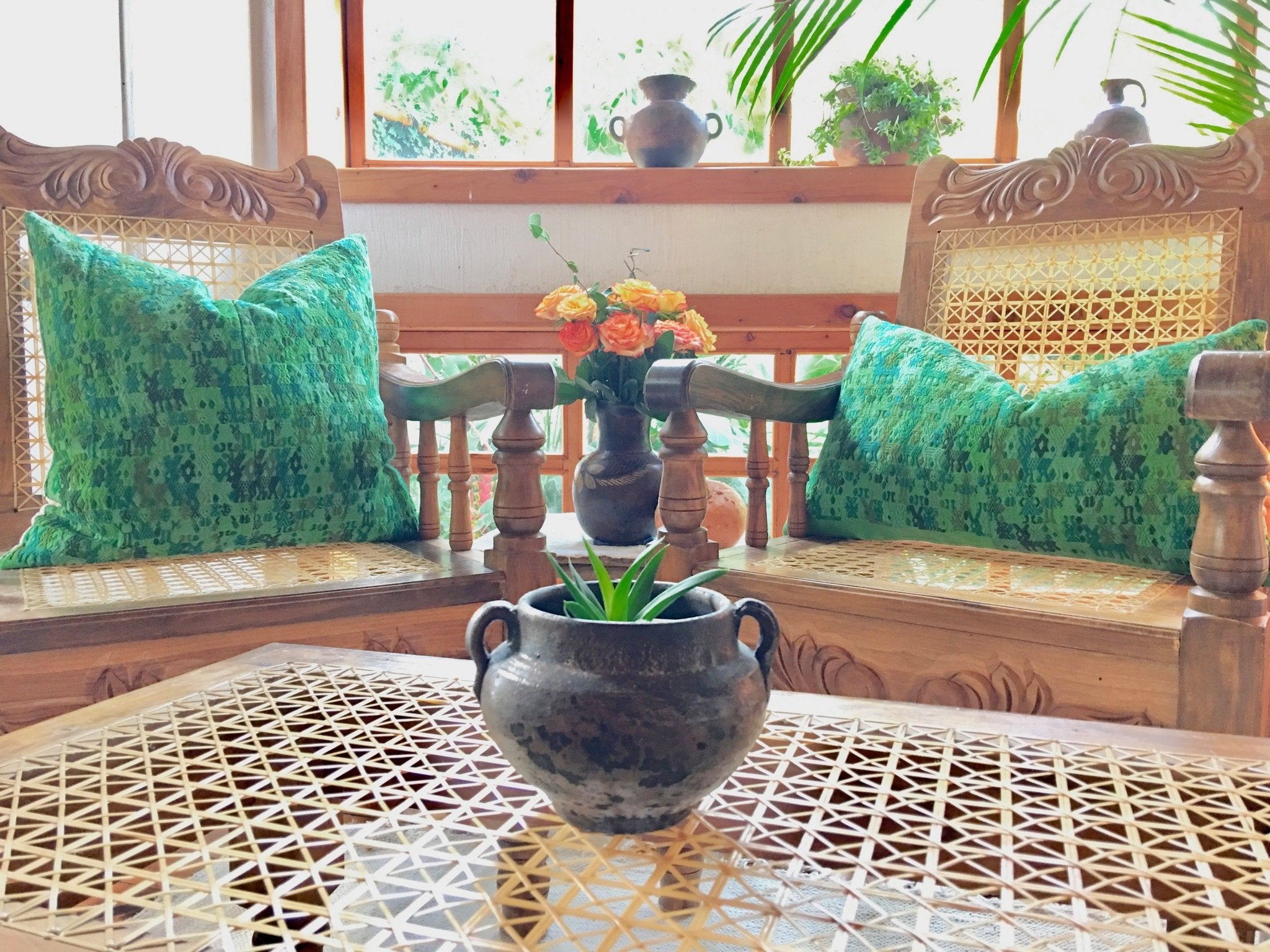 Guatemalan textiles, huipil pillow - Lamour Artisans