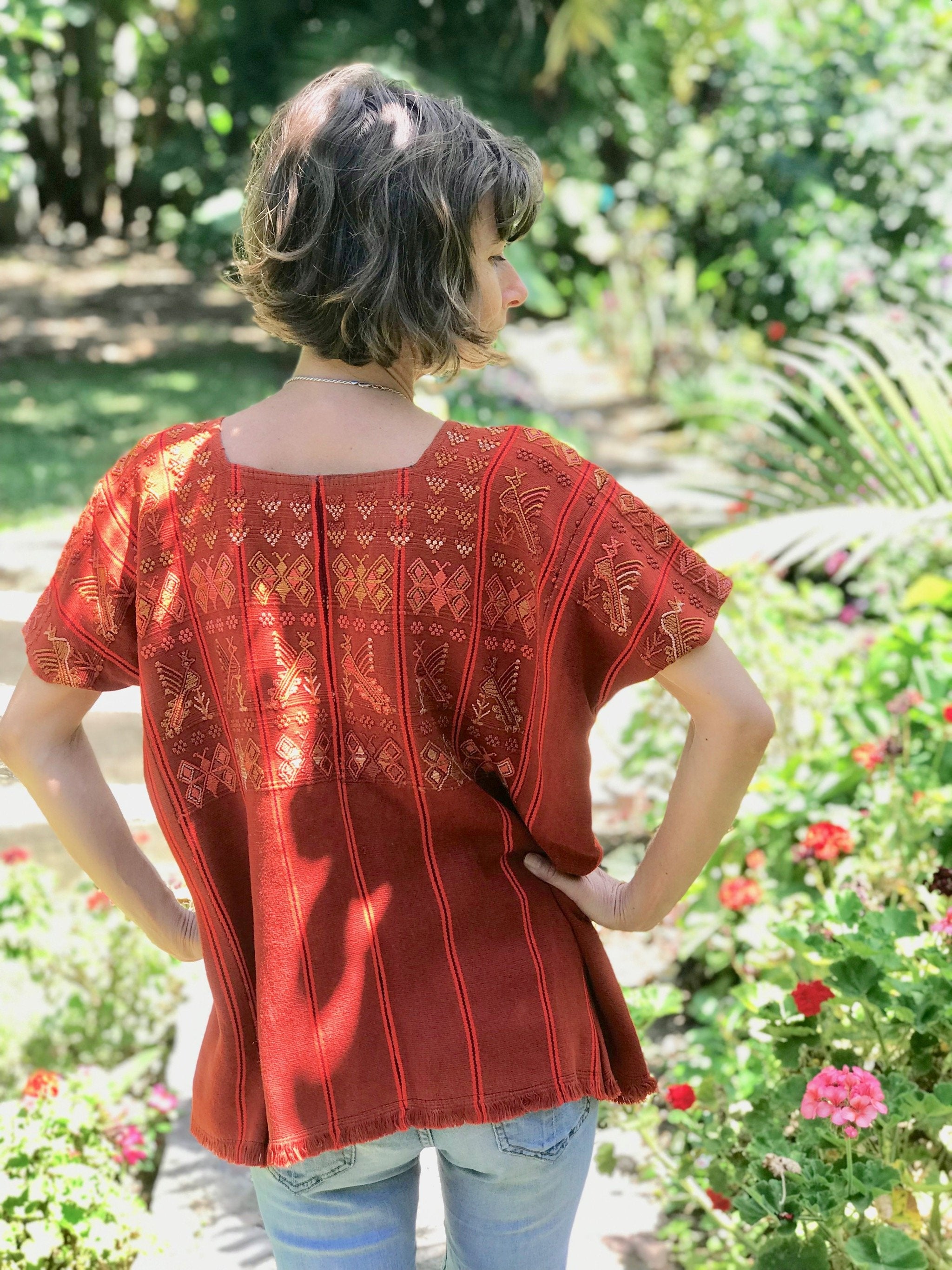 Guatemalan textiles, huipil - Lamour Artisans