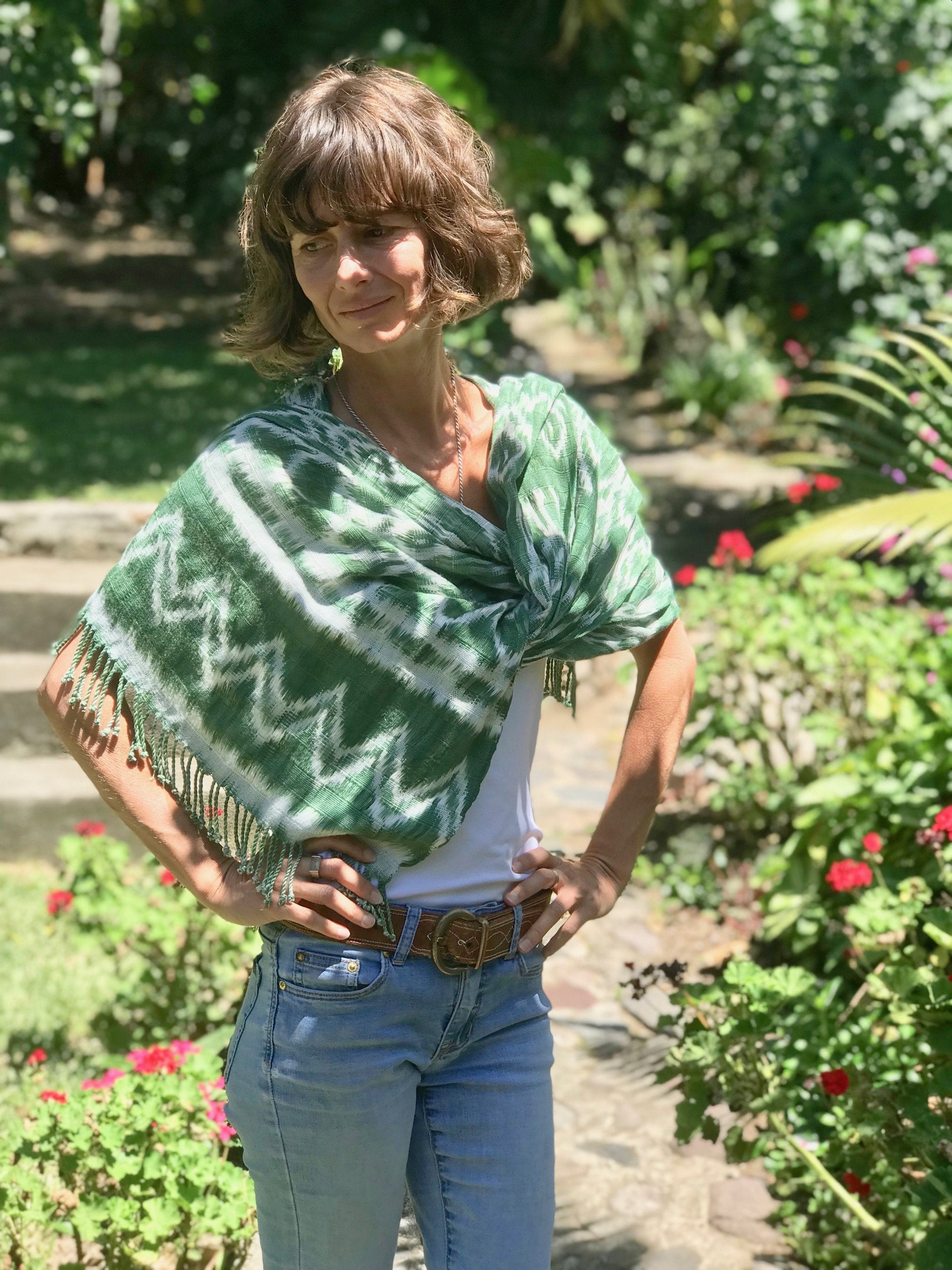 Guatemalan textiles, scarves - Lamour Artisans