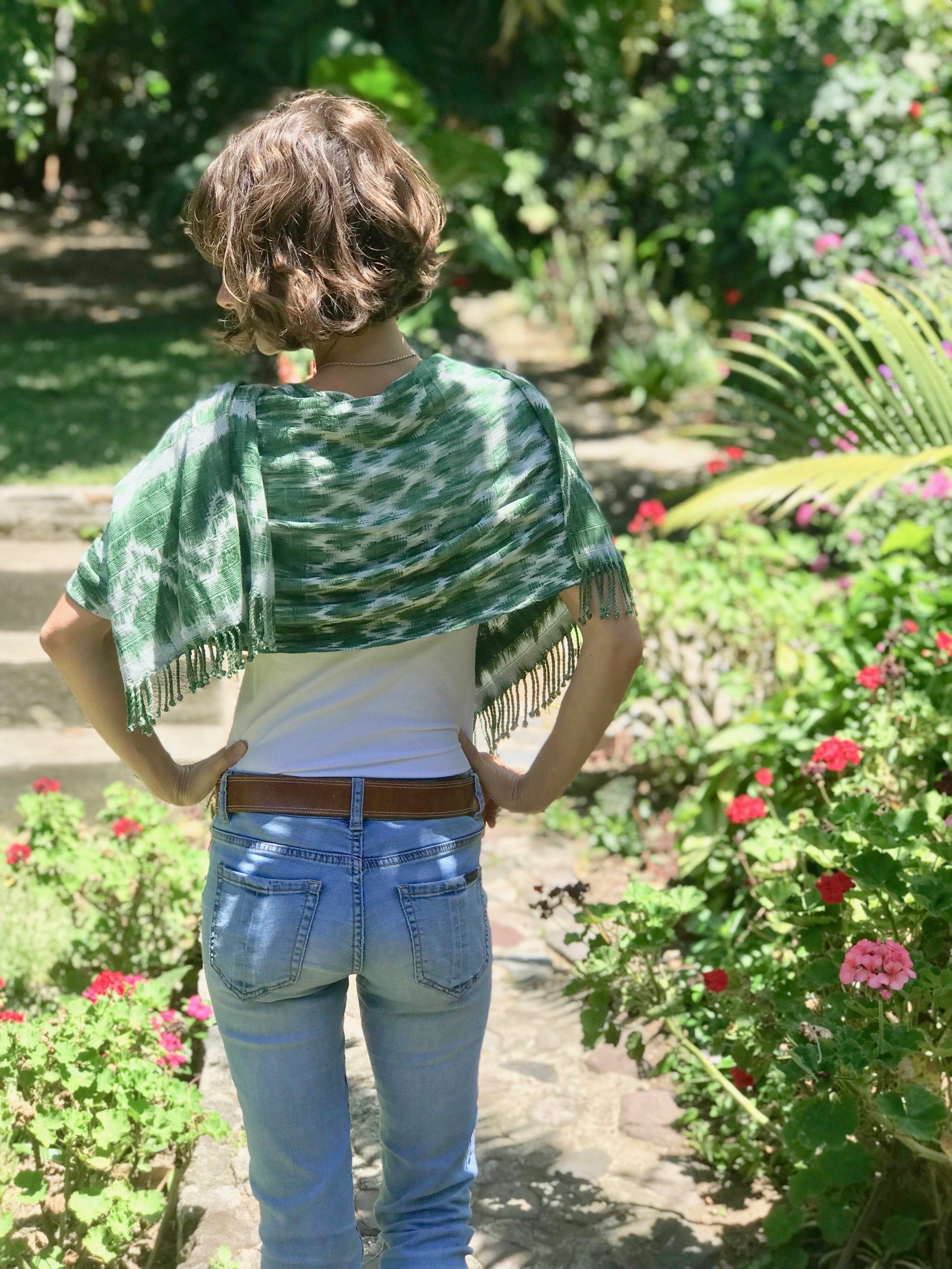 Guatemalan textiles, scarves - Lamour Artisans