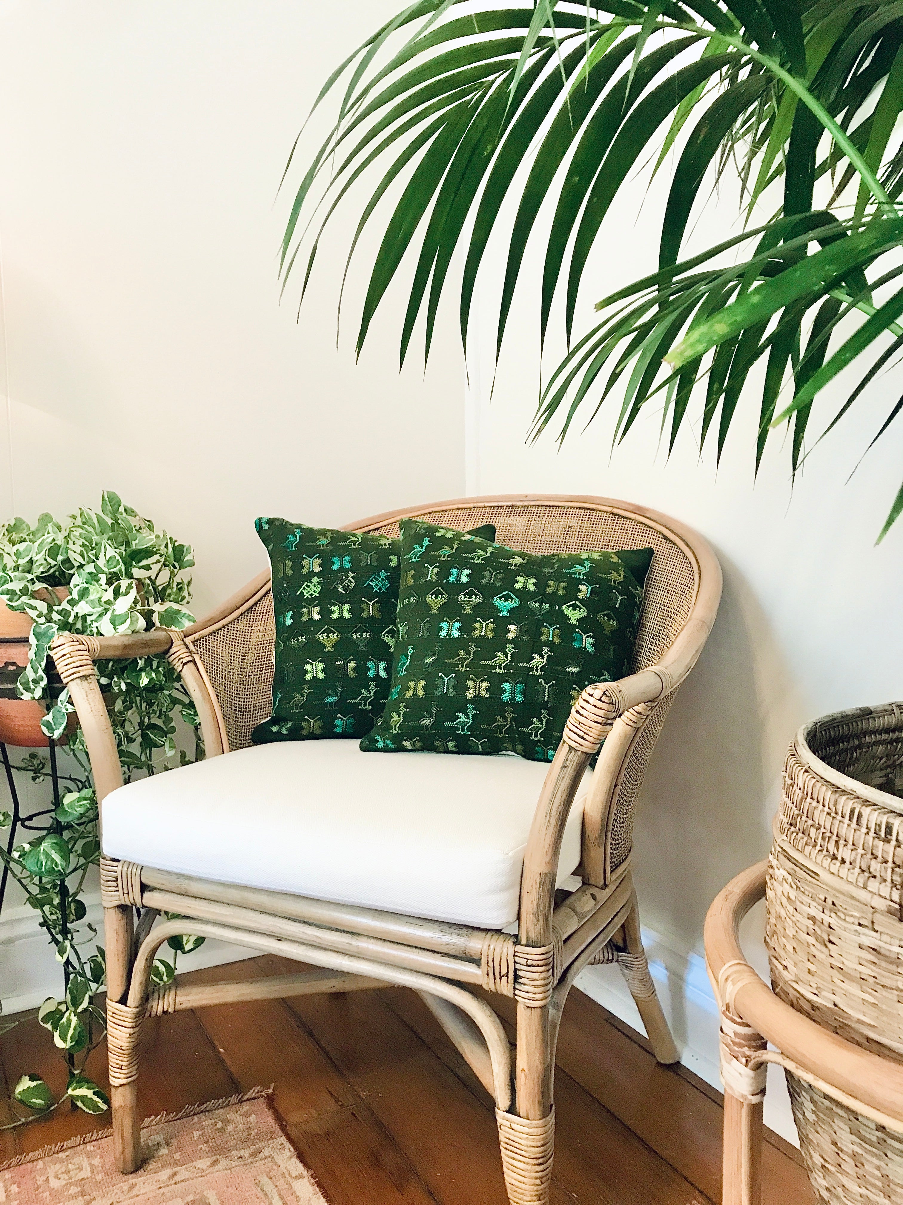 Guatemalan Huipil Pillow - Santa Catarina I