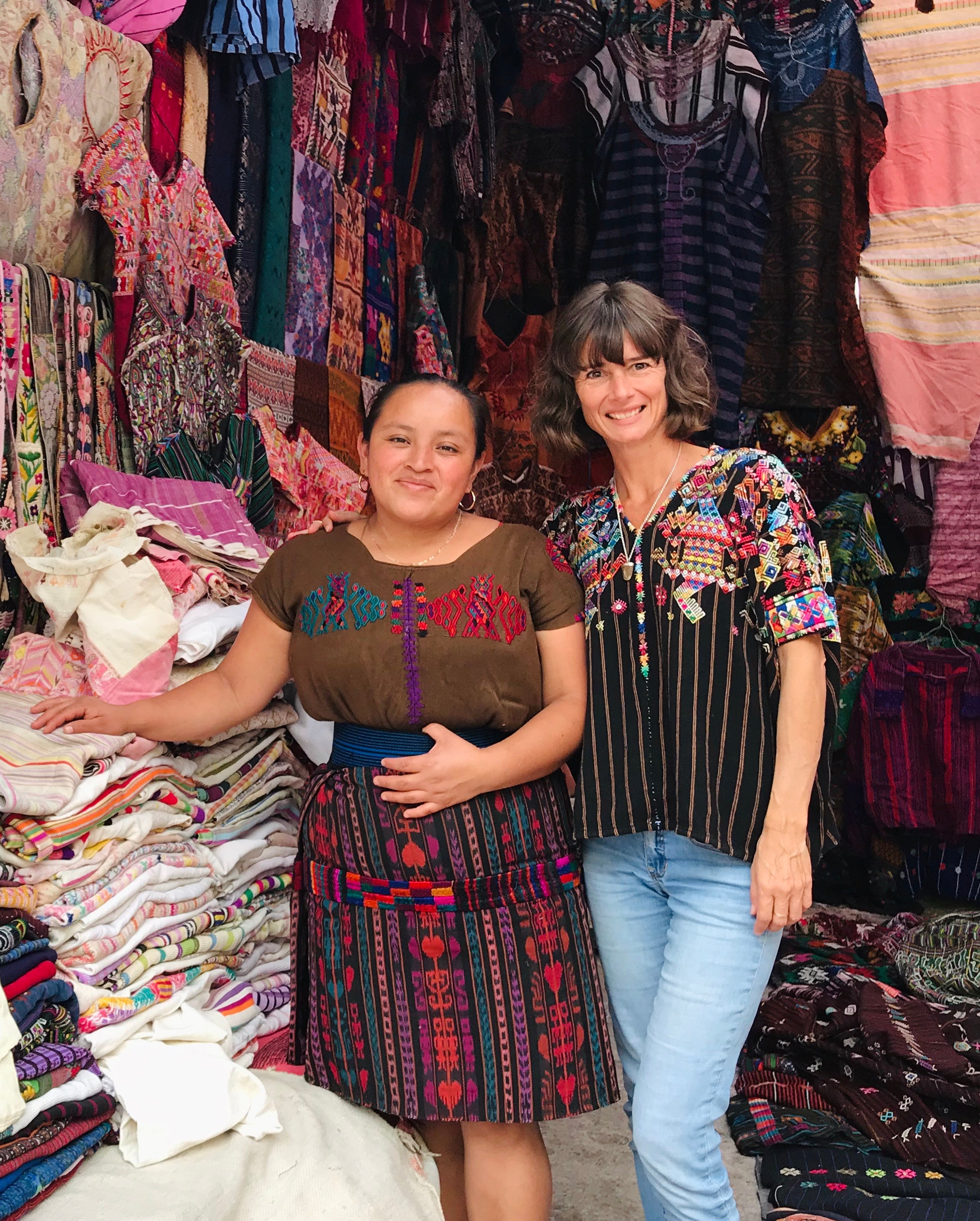Guatemalan textiles, huipil - Lamour Artisans