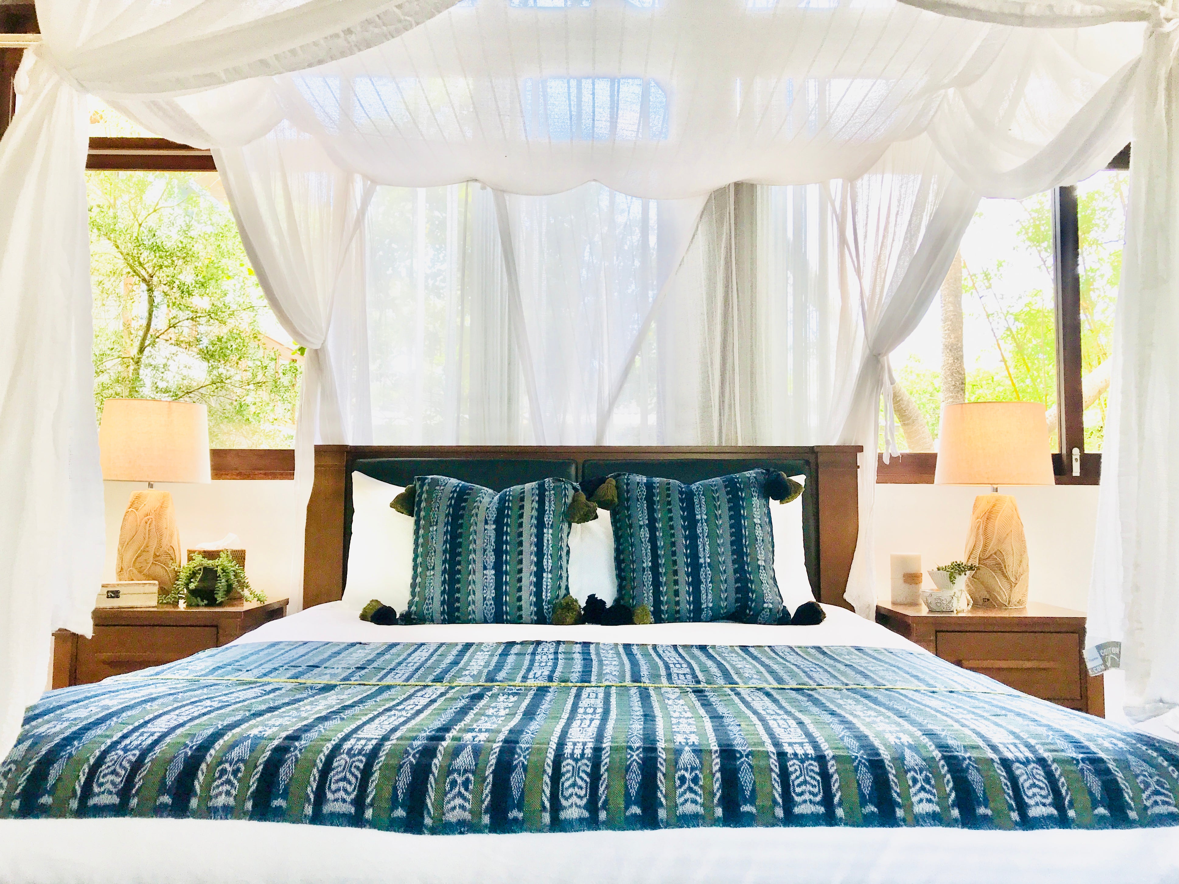 A pair of Guatemalan Corte Pillows - Almolonga I