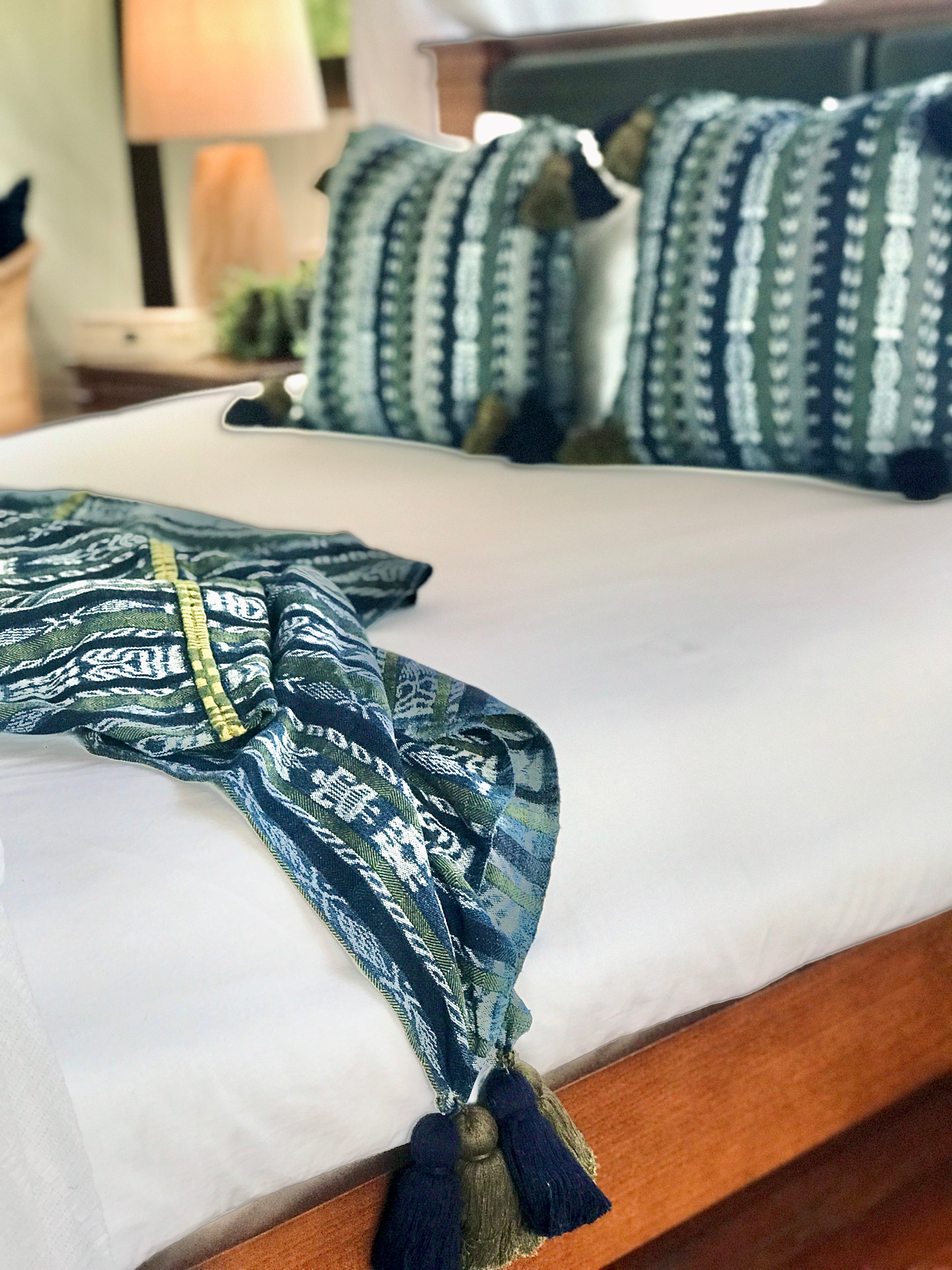 A pair of Guatemalan Corte Pillows - Almolonga I