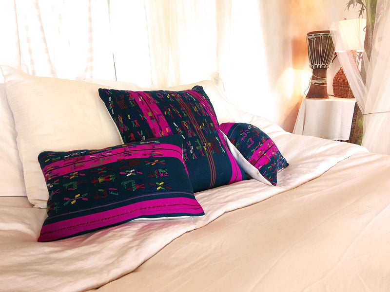 Guatemalan textiles, huipil pillow - Lamour Artisans