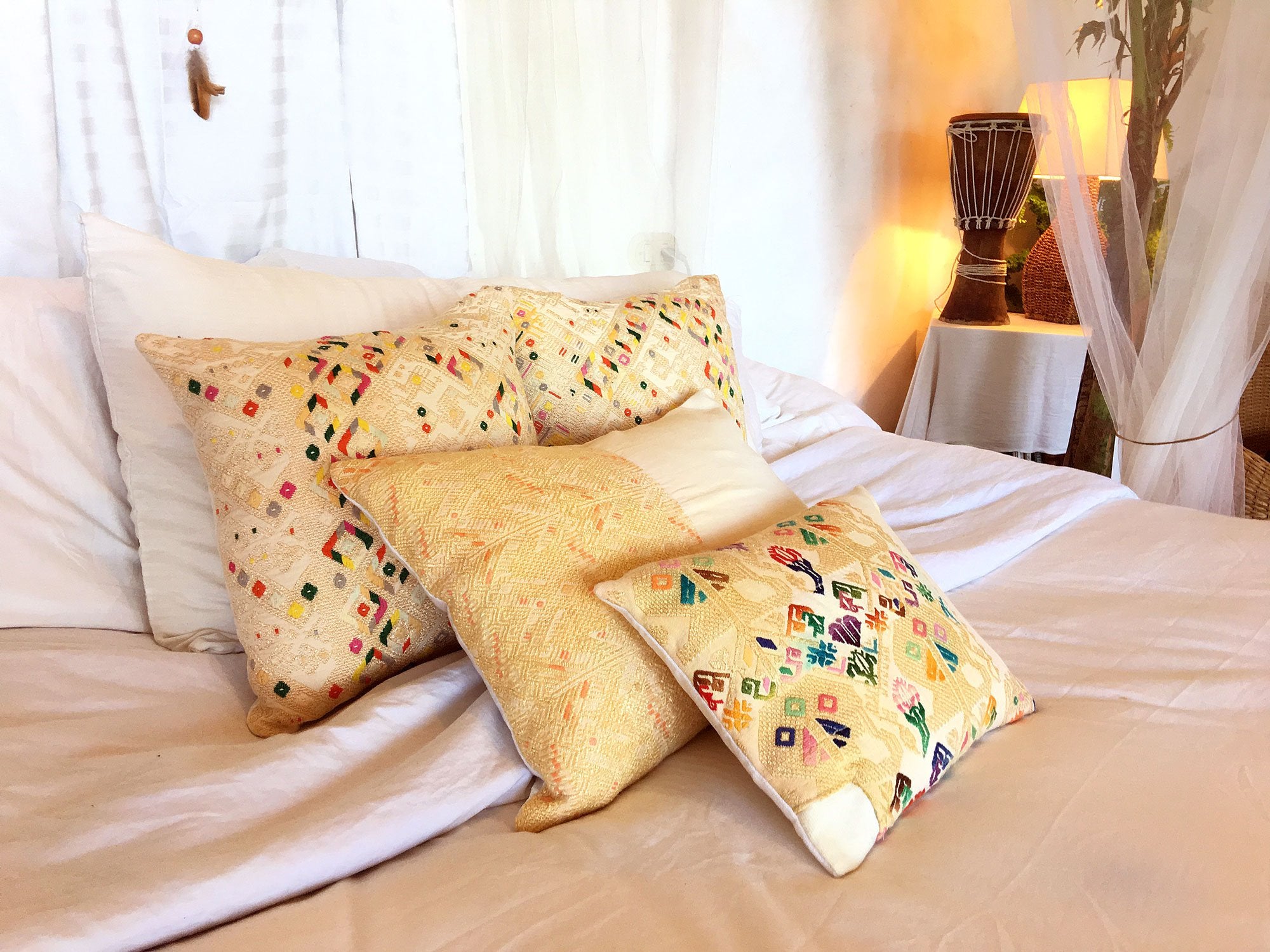 Guatemalan textiles, huipil pillow - Lamour Artisans