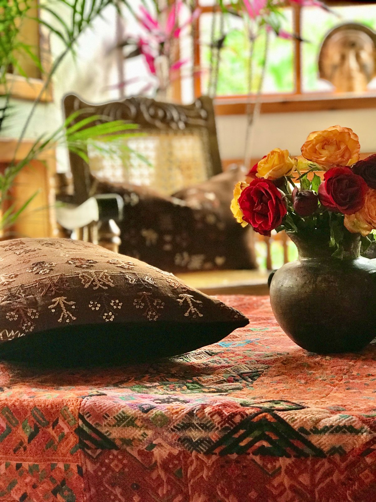 Guatemalan textiles, huipil pillow - Lamour Artisans