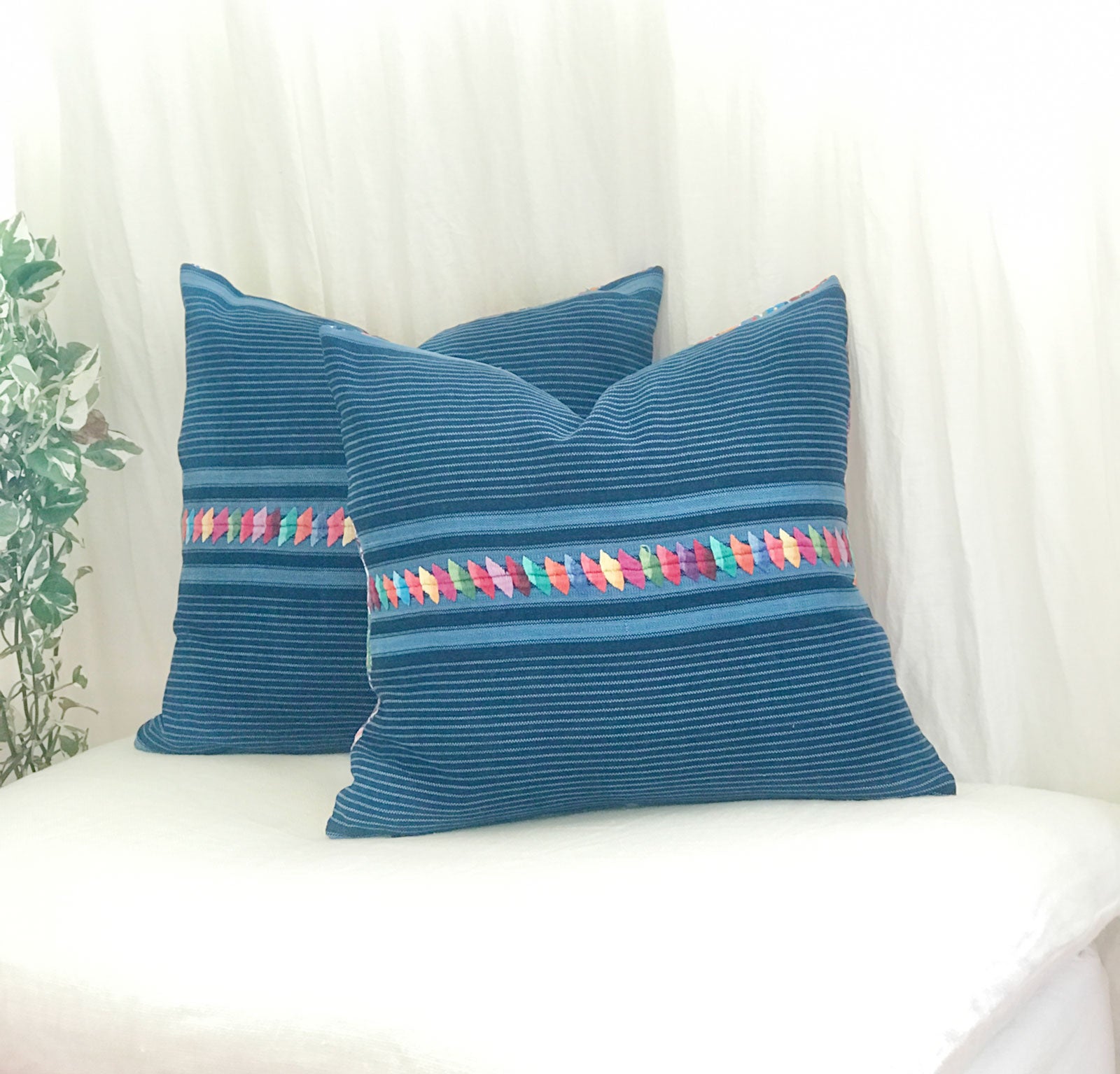 Guatemalan Huipil Pillow - Colourful Coban I