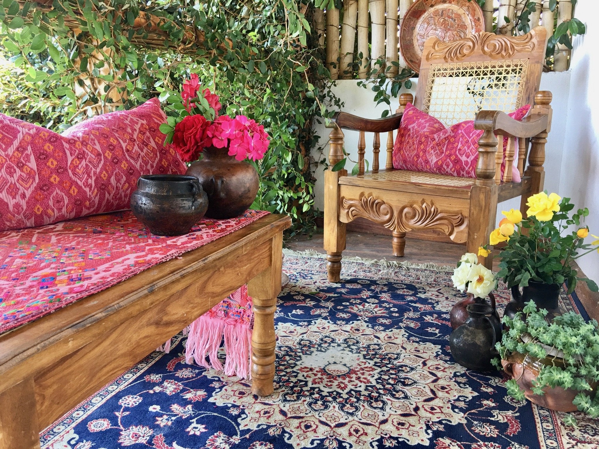 Guatemalan textiles, huipil pillow - Lamour Artisans