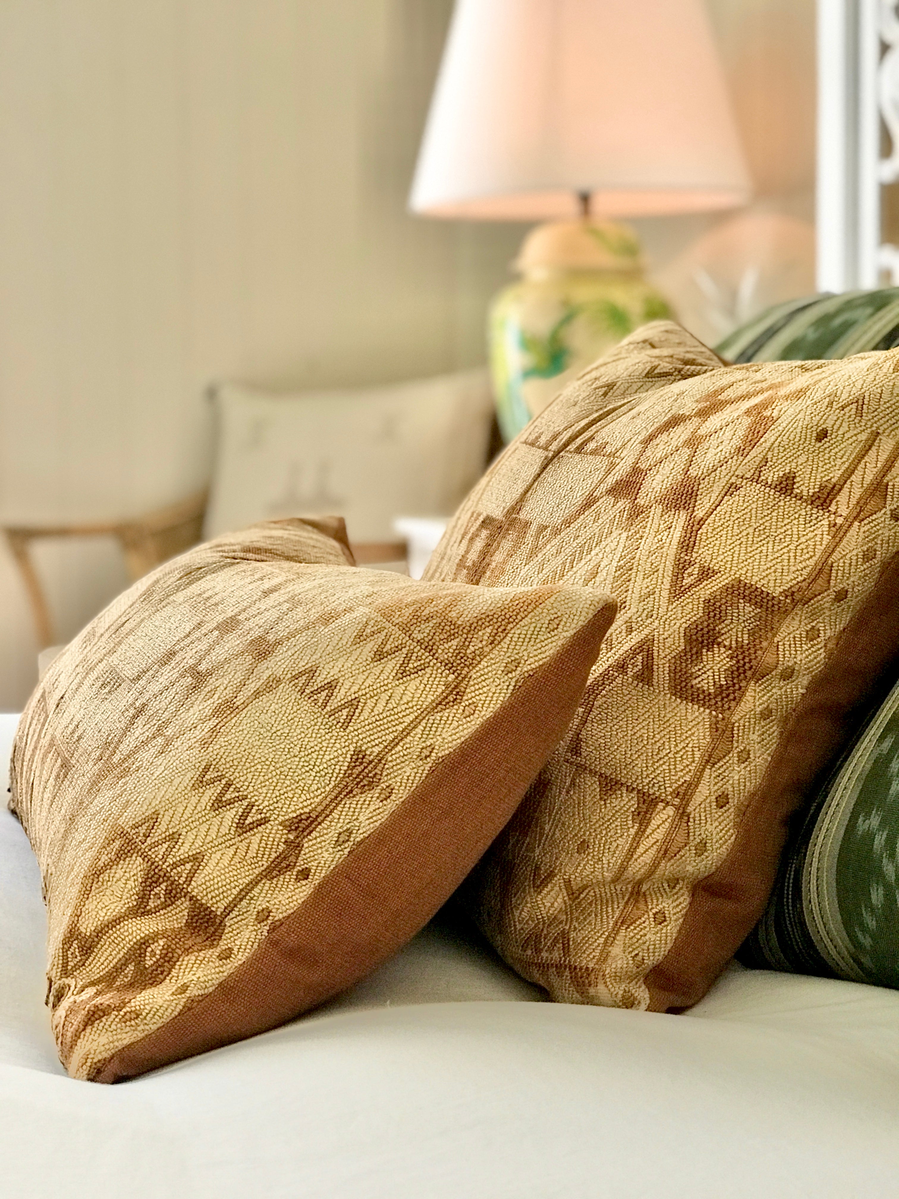 Vintage Textile Cushion - Geometric Chichicastenango XXXI