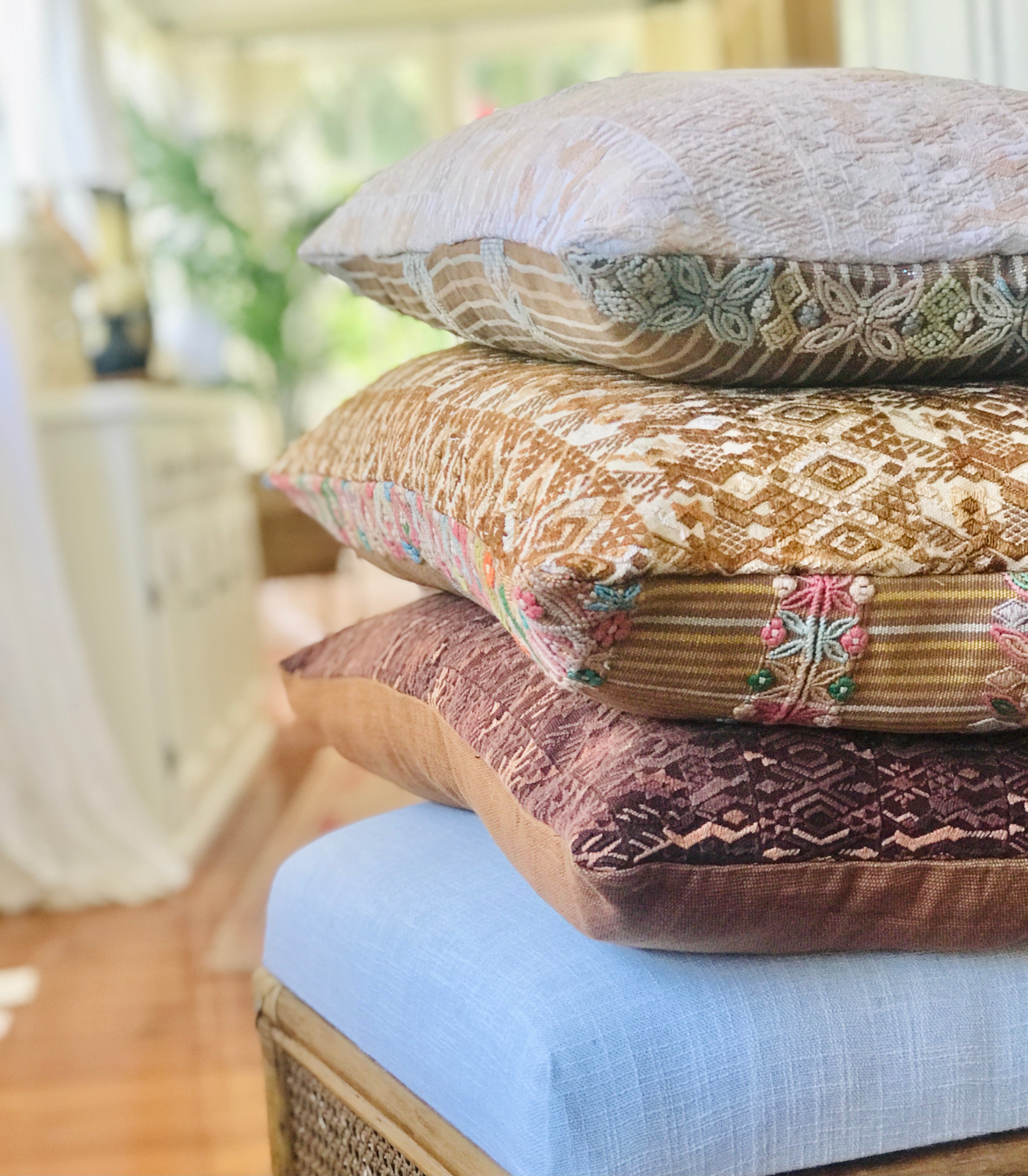 Guatemalan Huipil Pillows - Beige Coban I