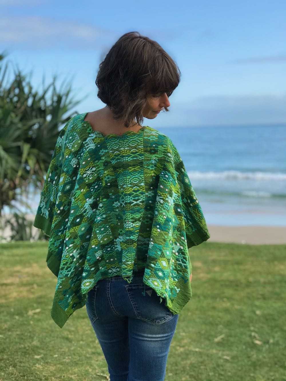 Guatemalan textiles, huipil - Lamour Artisans