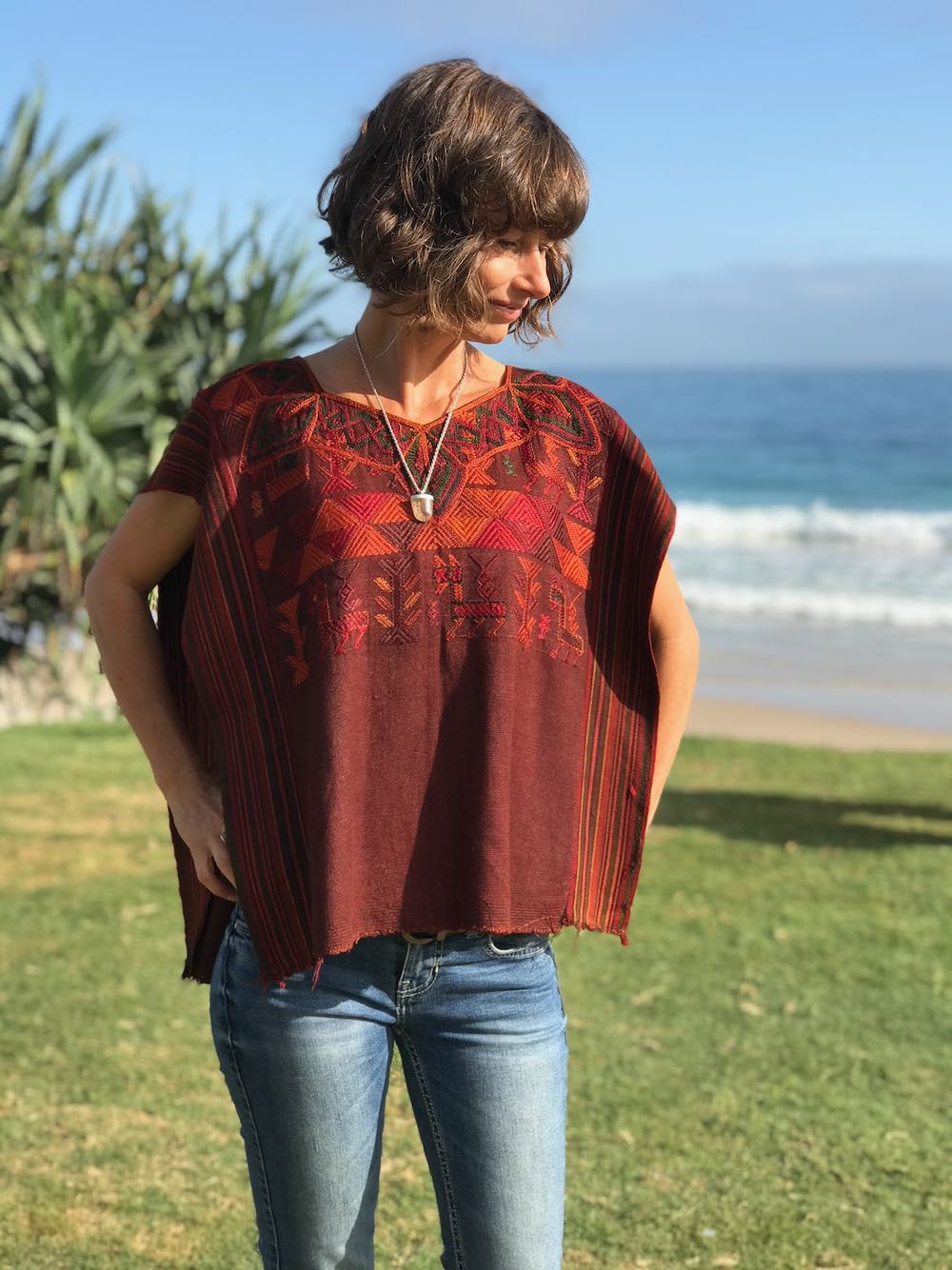 Guatemalan textiles, huipil - Lamour Artisans