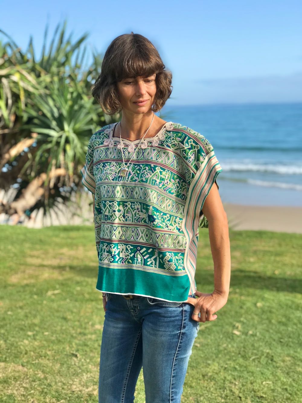 Guatemalan textiles, huipil - Lamour Artisans