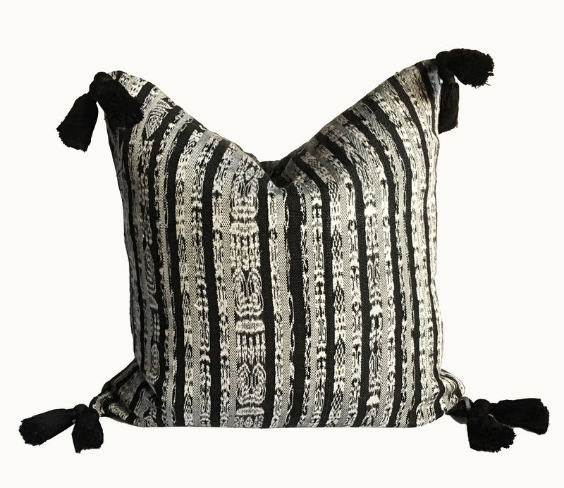 Guatemalan textiles, ikat pillow - Lamour Artisans