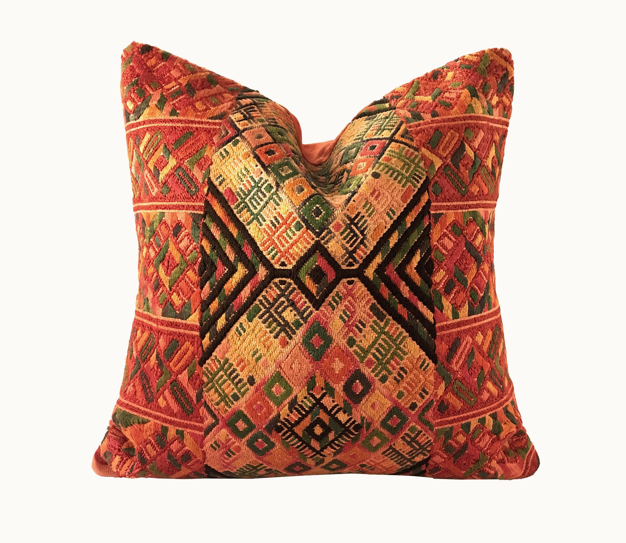 Guatemalan textiles, huipil pillow - Lamour Artisans
